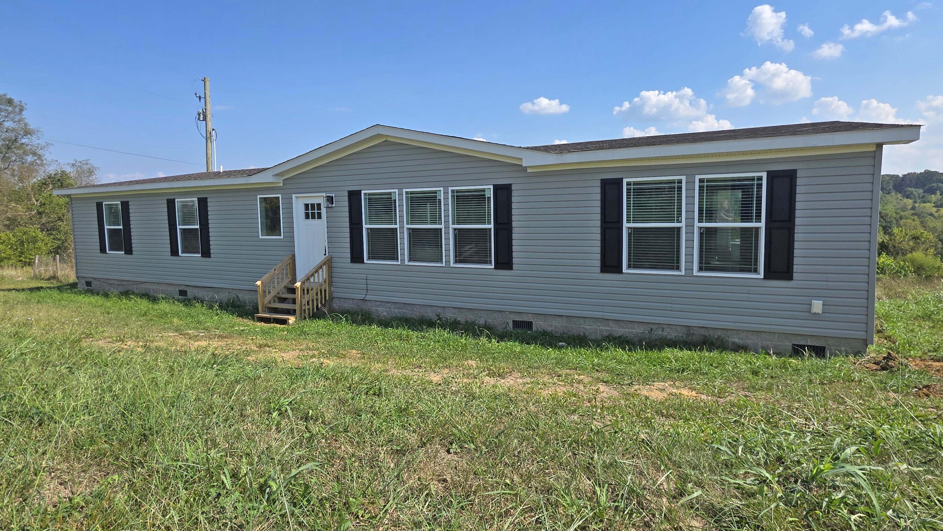 1609 Highview Church Road Property Photo 1