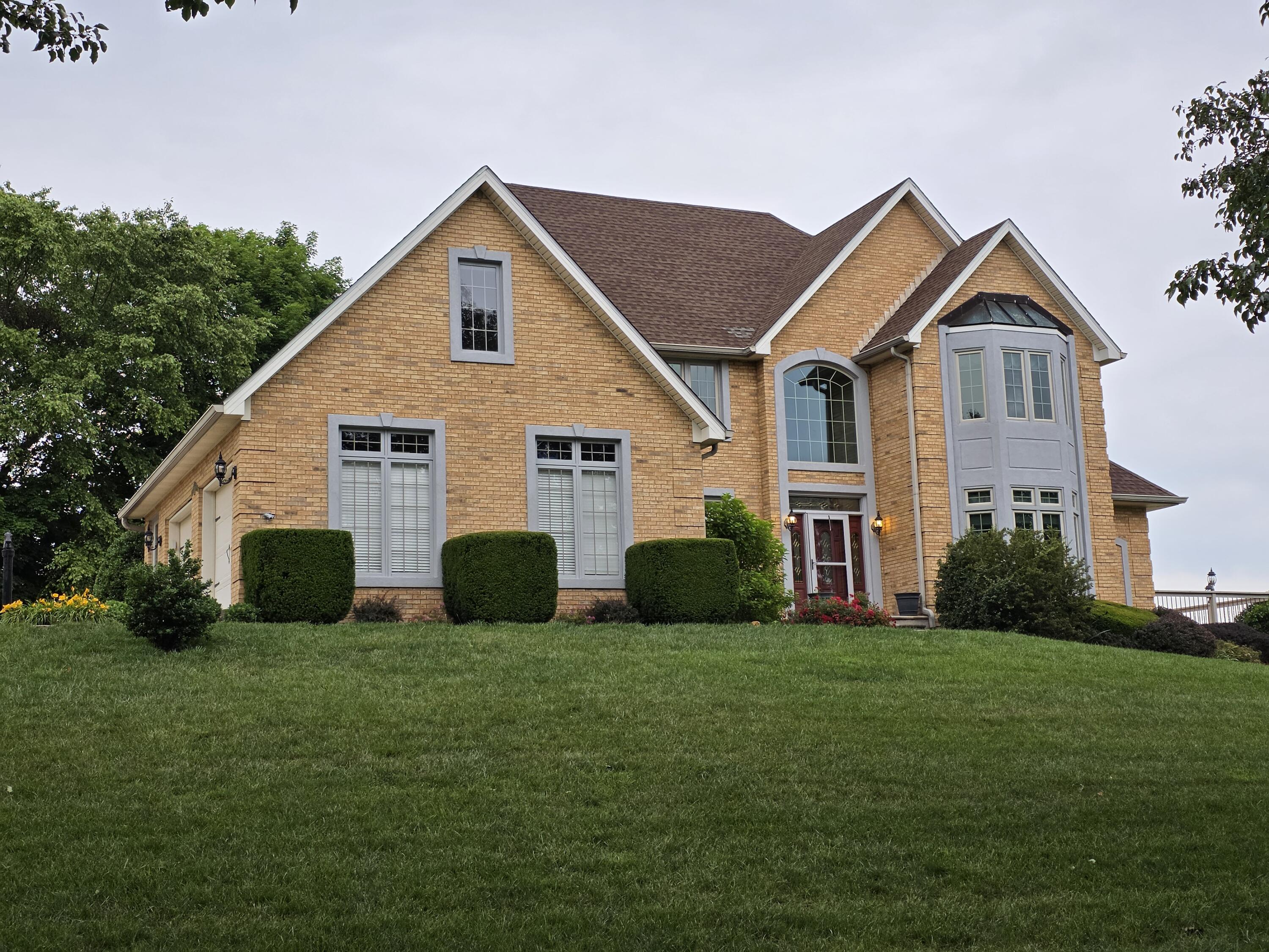 514 Waitsboro Drive Property Photo 1