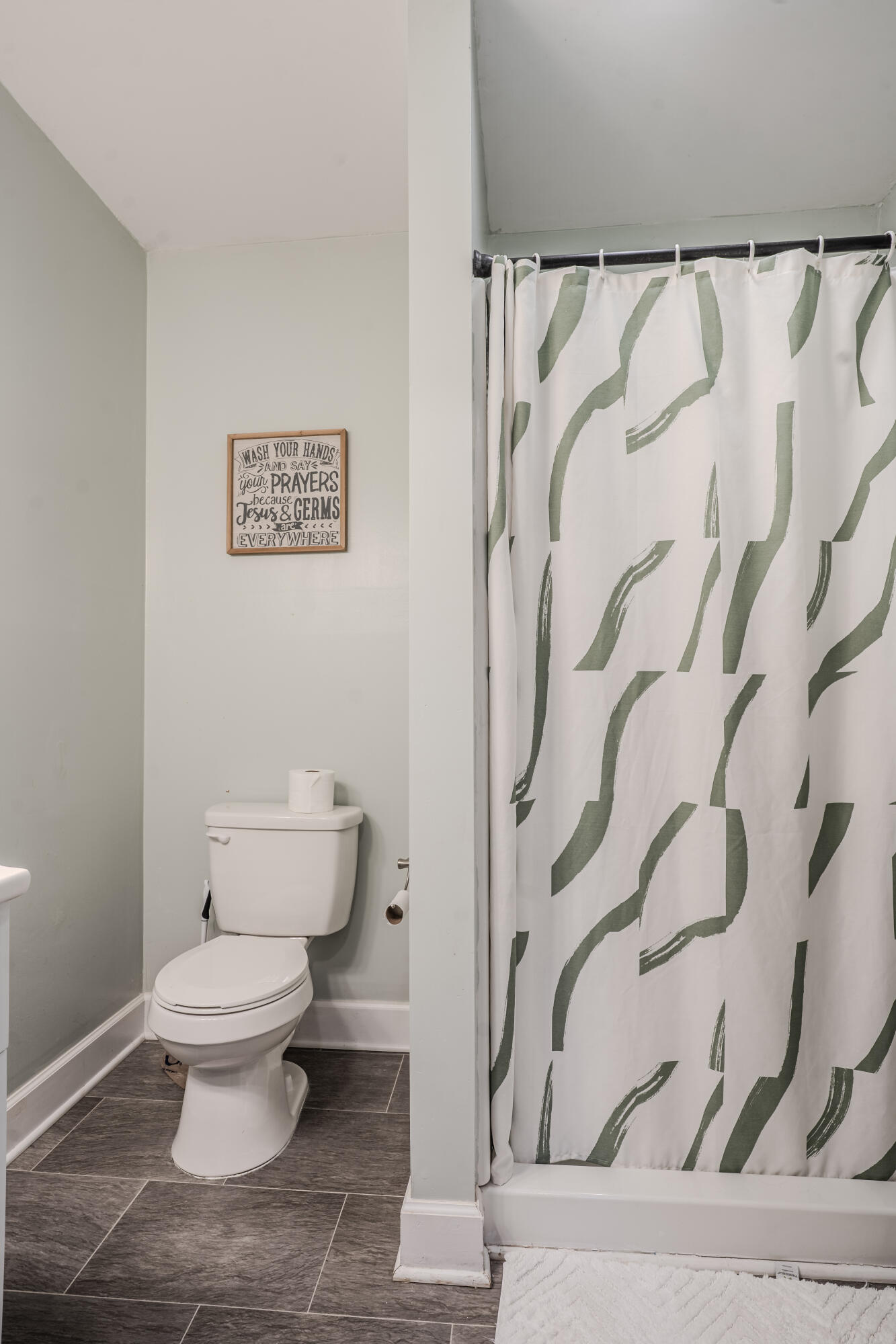 220 Beechwood Avenue Property Photo 15