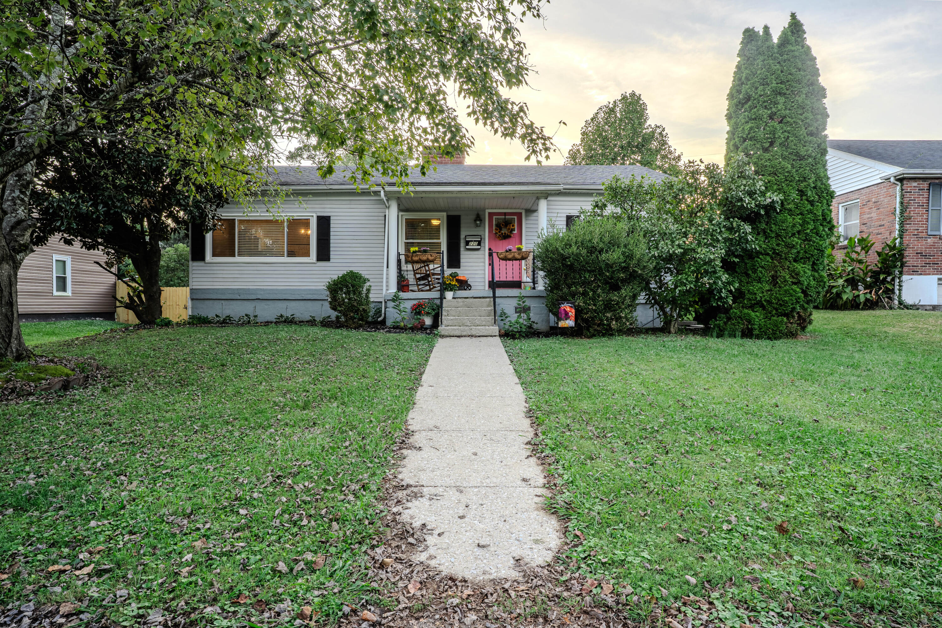 220 Beechwood Avenue Property Photo 28