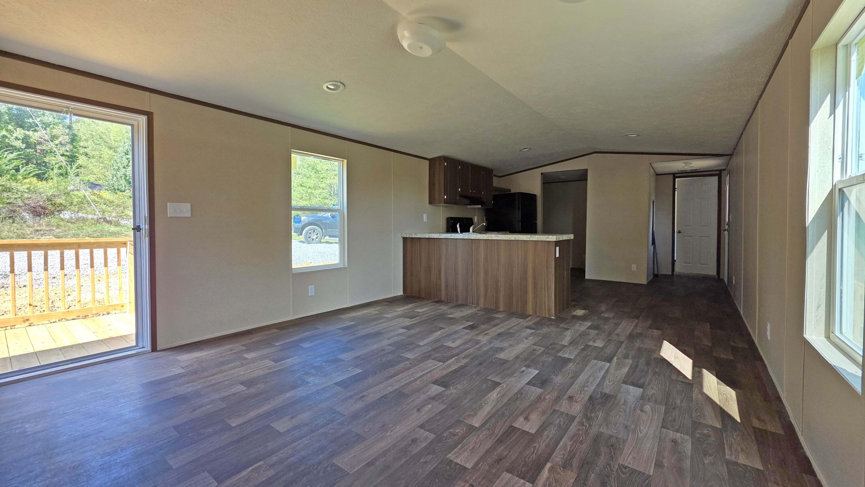 1233 Letha Petrey Road Property Photo 4