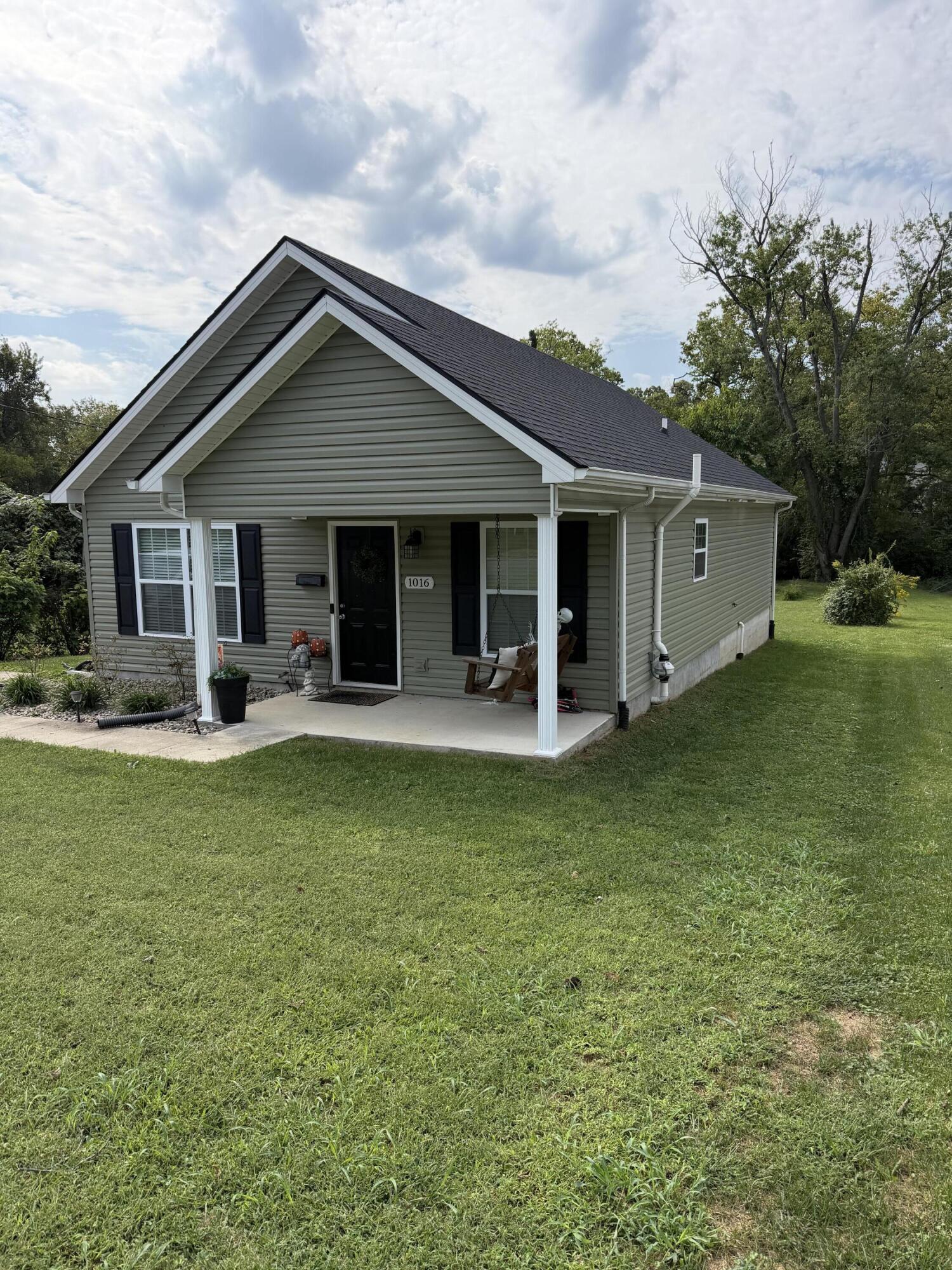 1016 Race Street Property Photo 38