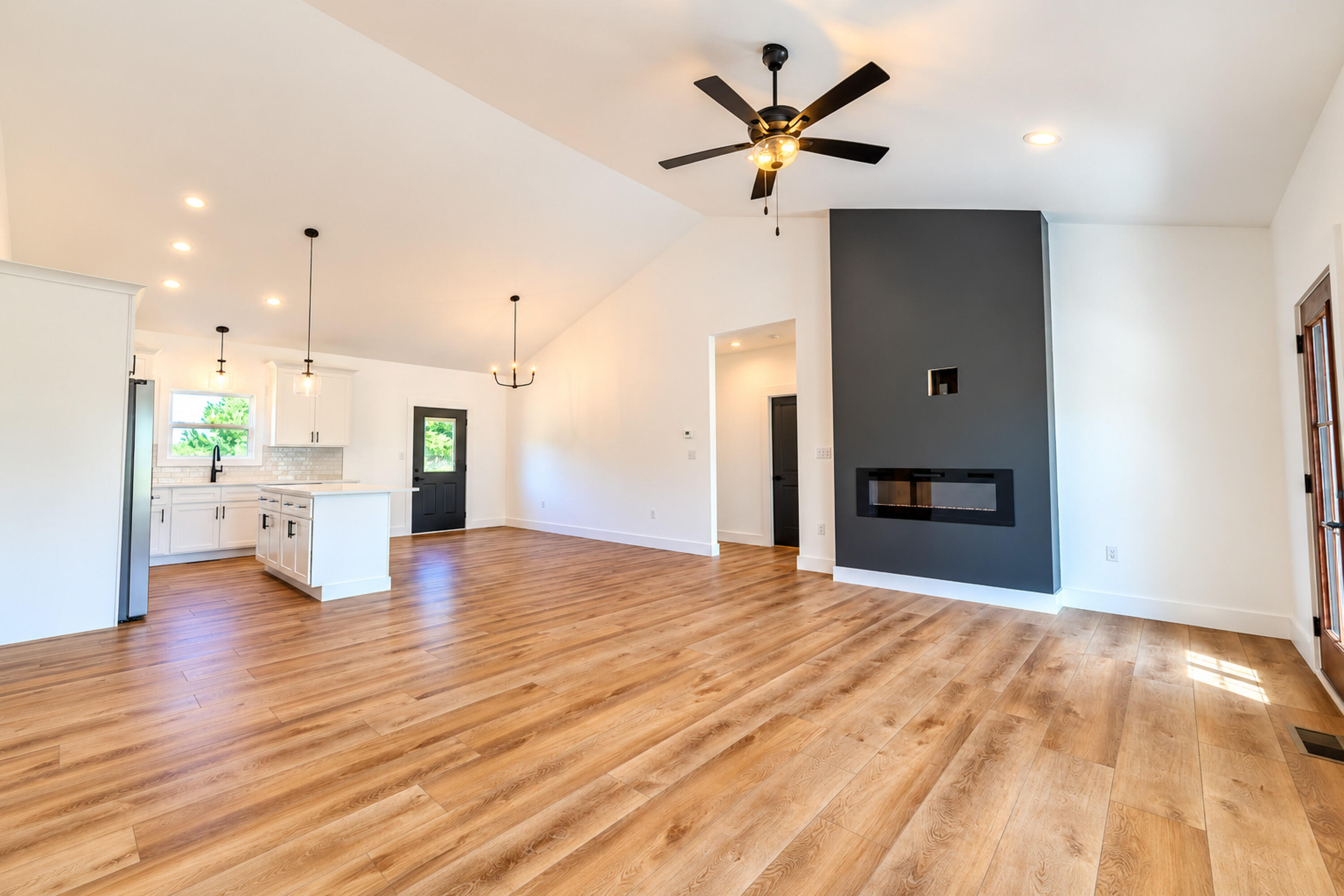 254 Spring Meadows Drive Property Photo 15