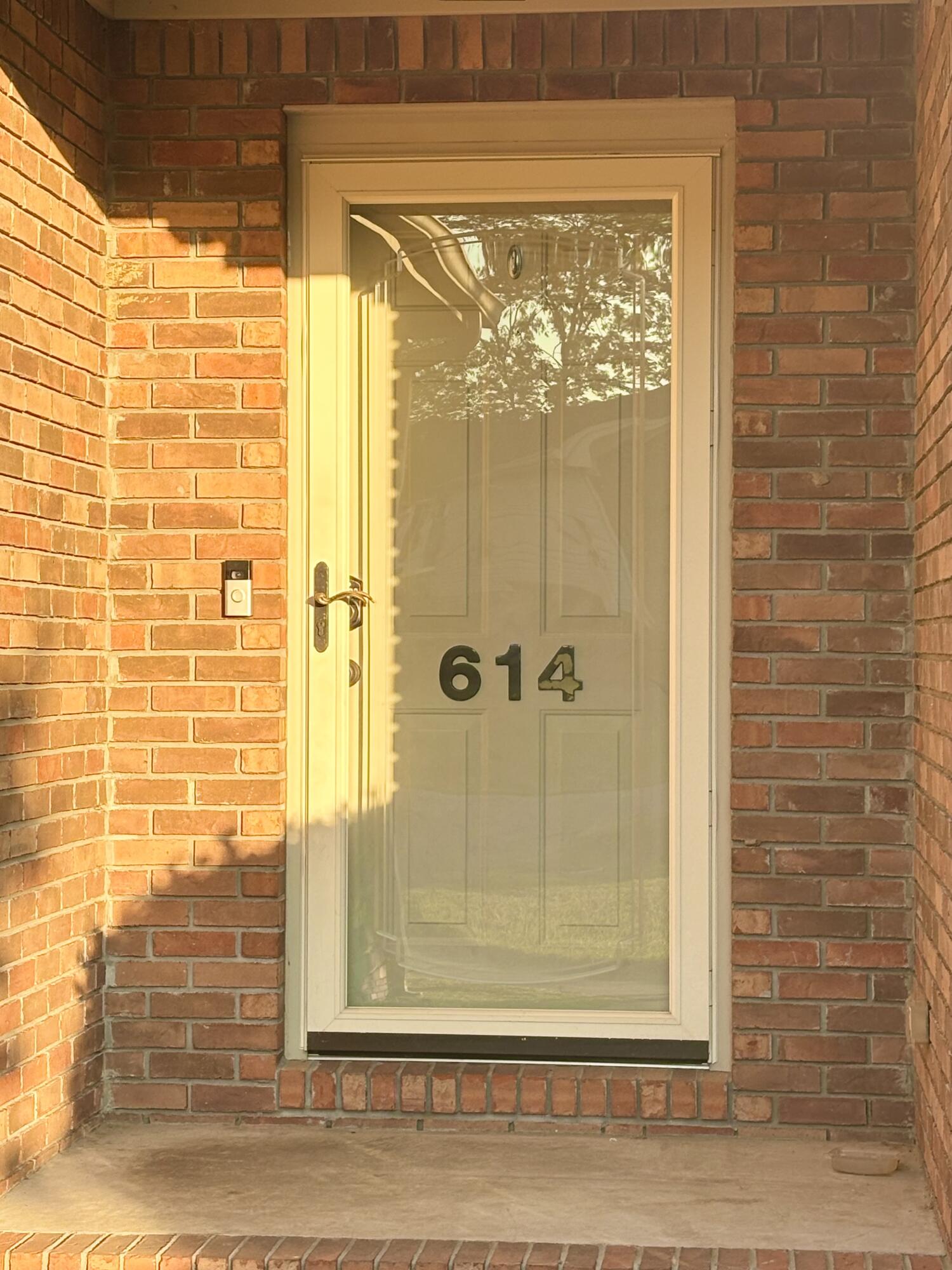 614 Ashbury Circle Property Photo 2