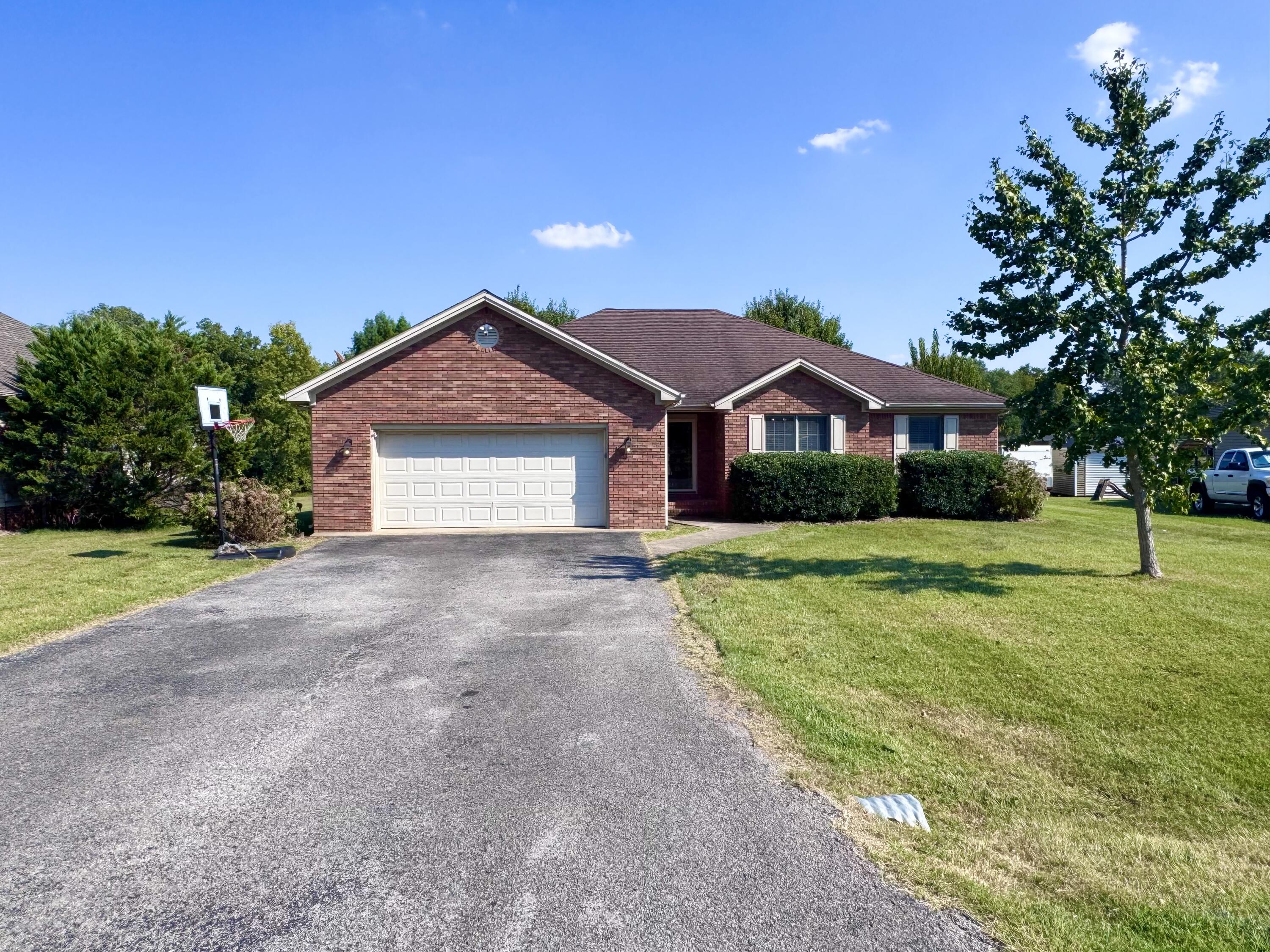 614 Ashbury Circle Property Photo 33