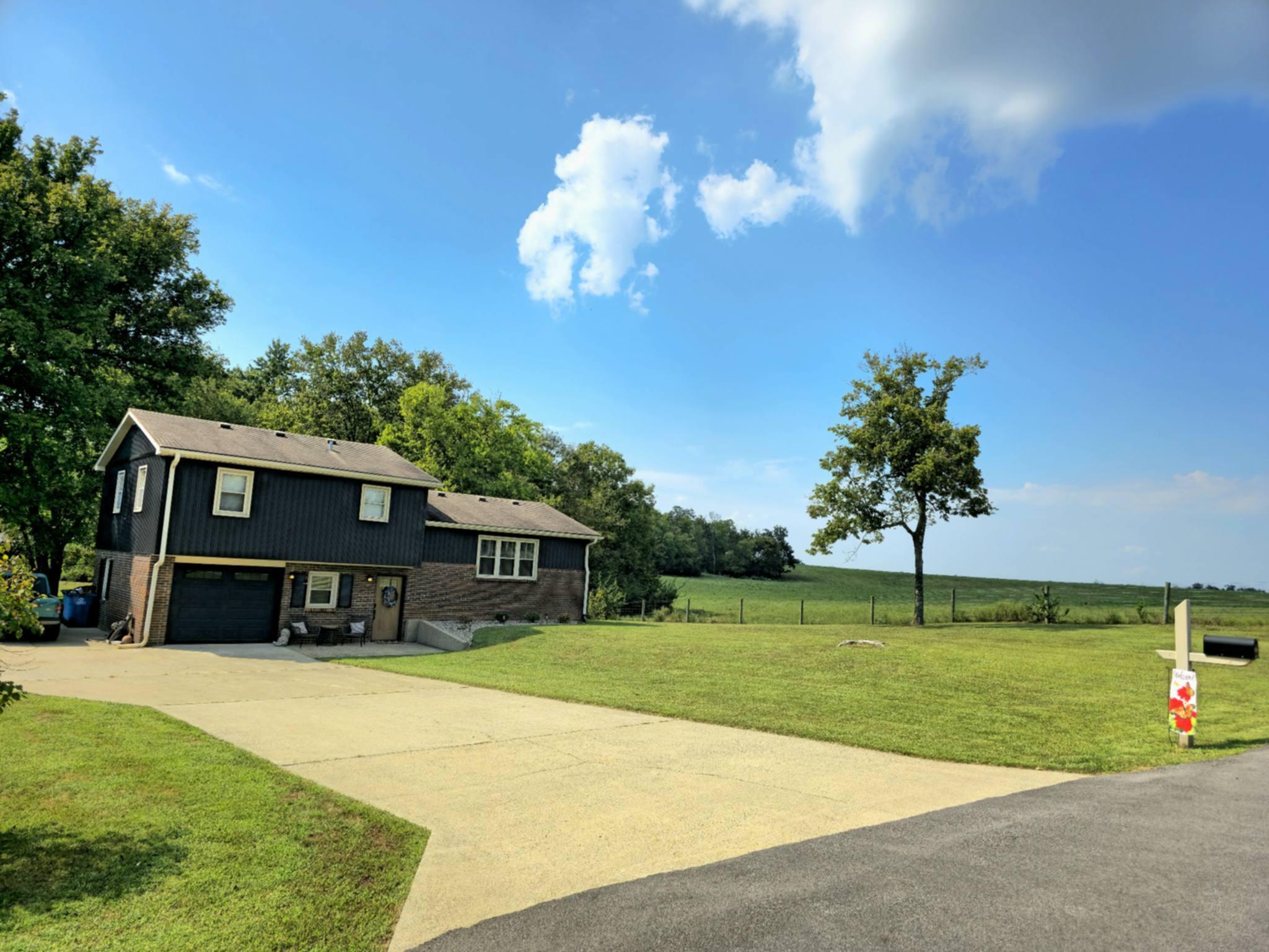 149 Edgewood Drive Property Photo 4