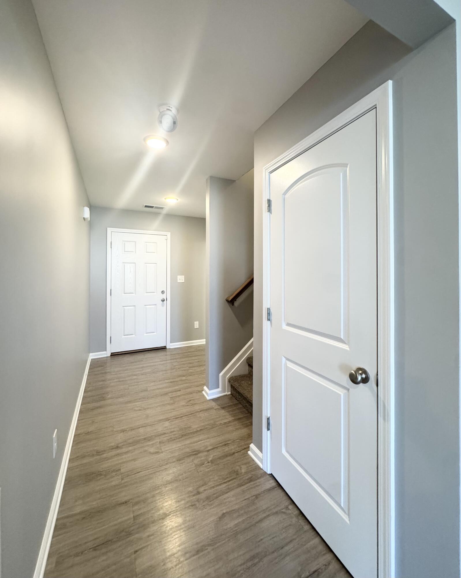 2392 A Huntly Place Property Photo 6