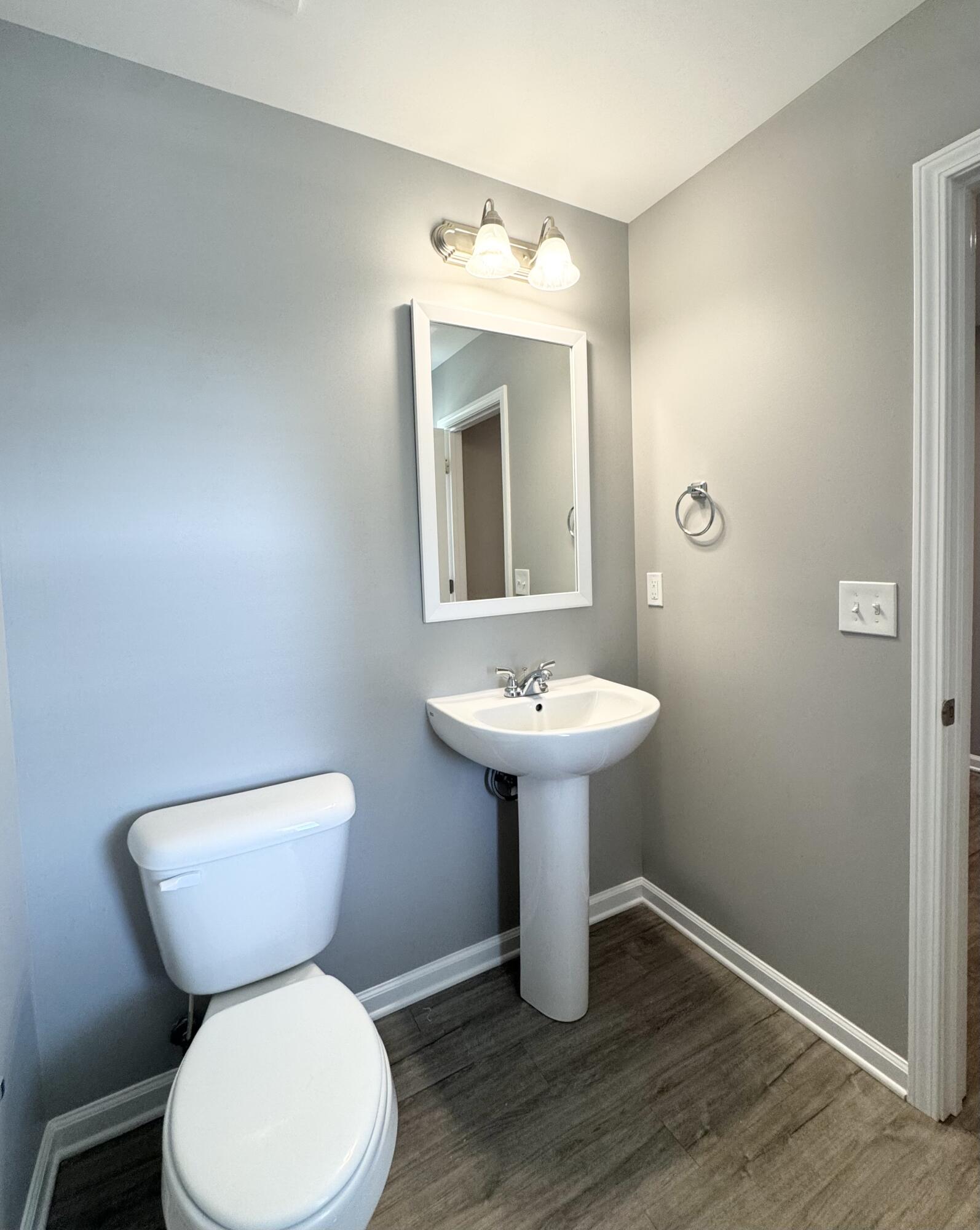 2392 A Huntly Place Property Photo 9