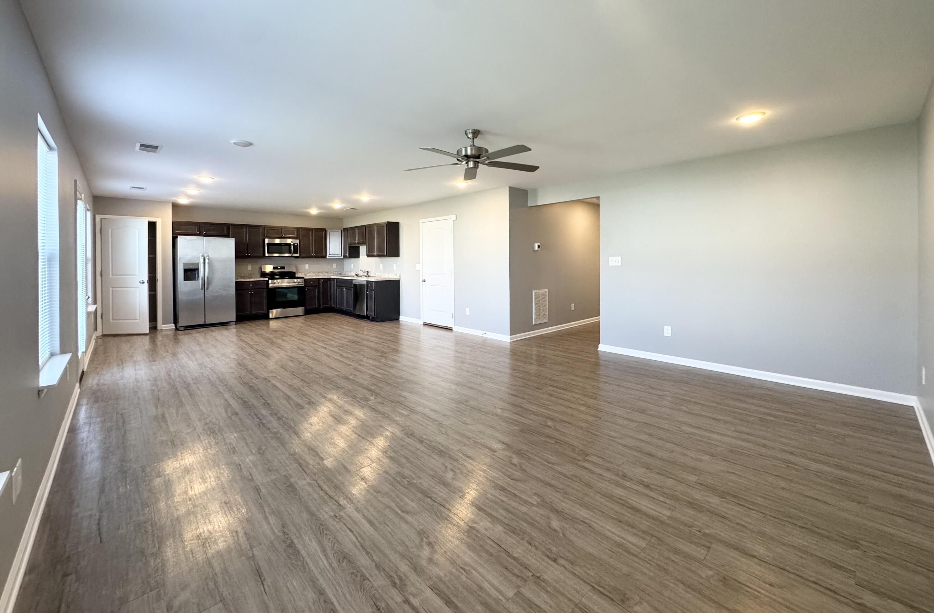 2392 A Huntly Place Property Photo 12