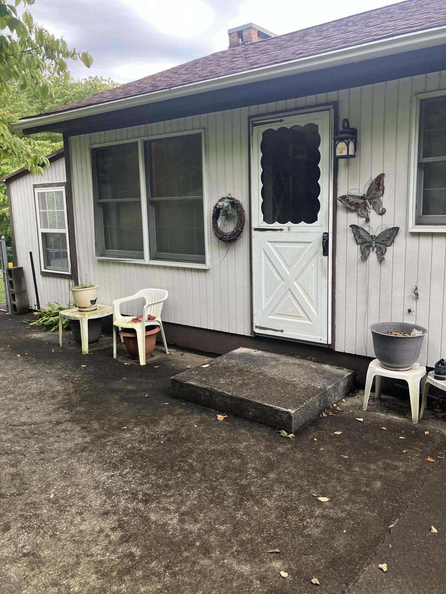 189 Park Drive Property Photo 14