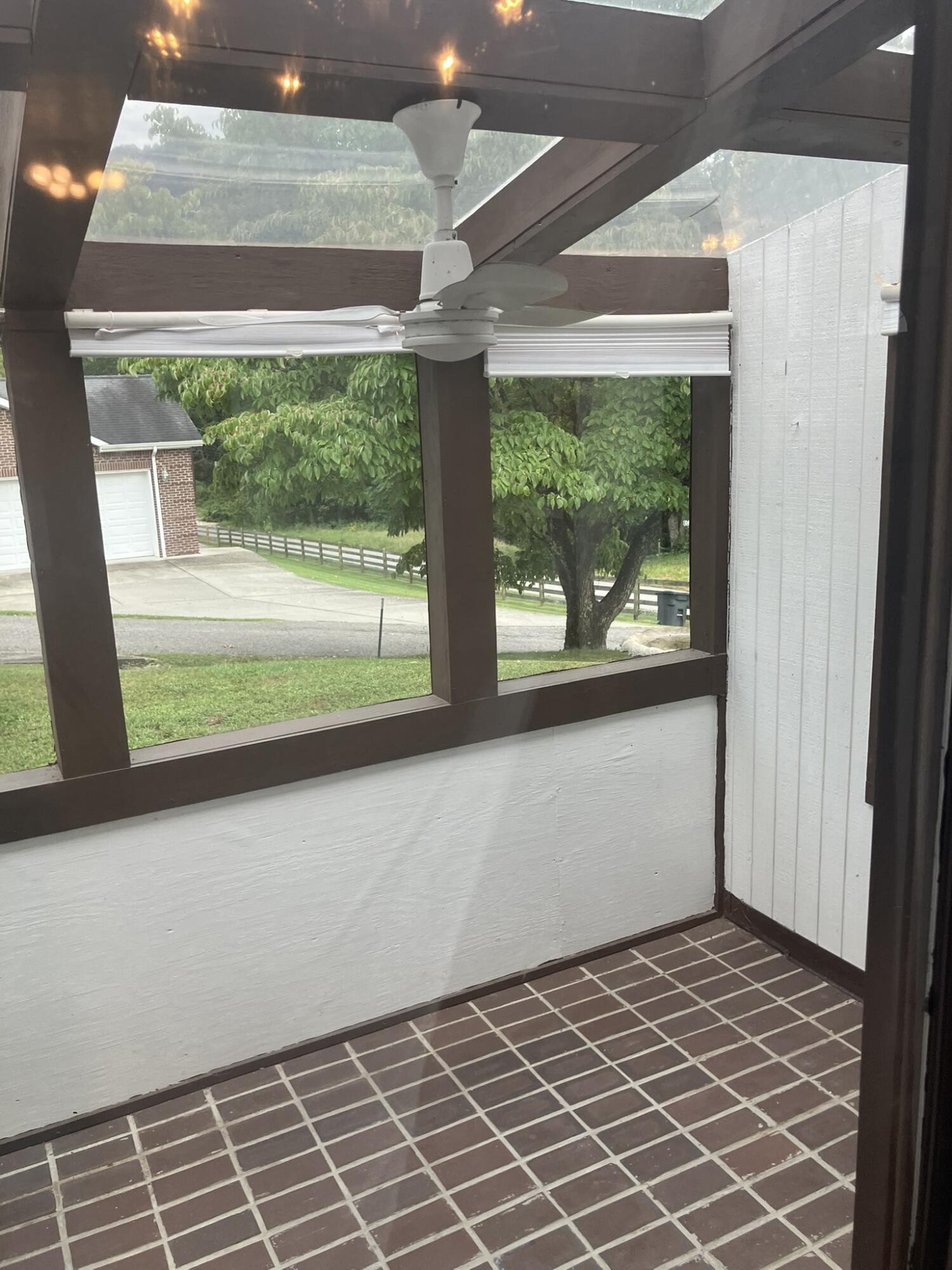189 Park Drive Property Photo 17