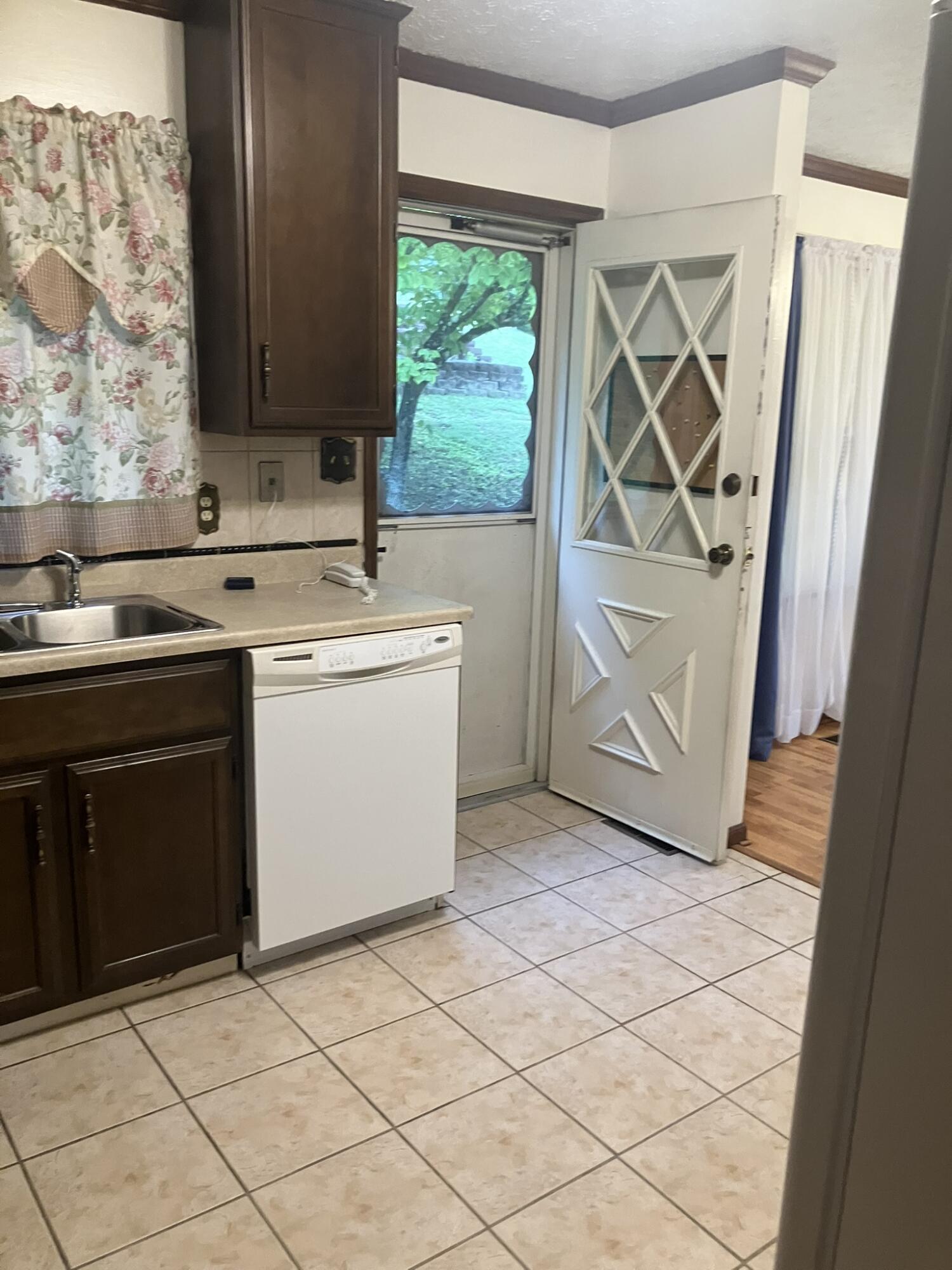 189 Park Drive Property Photo 33