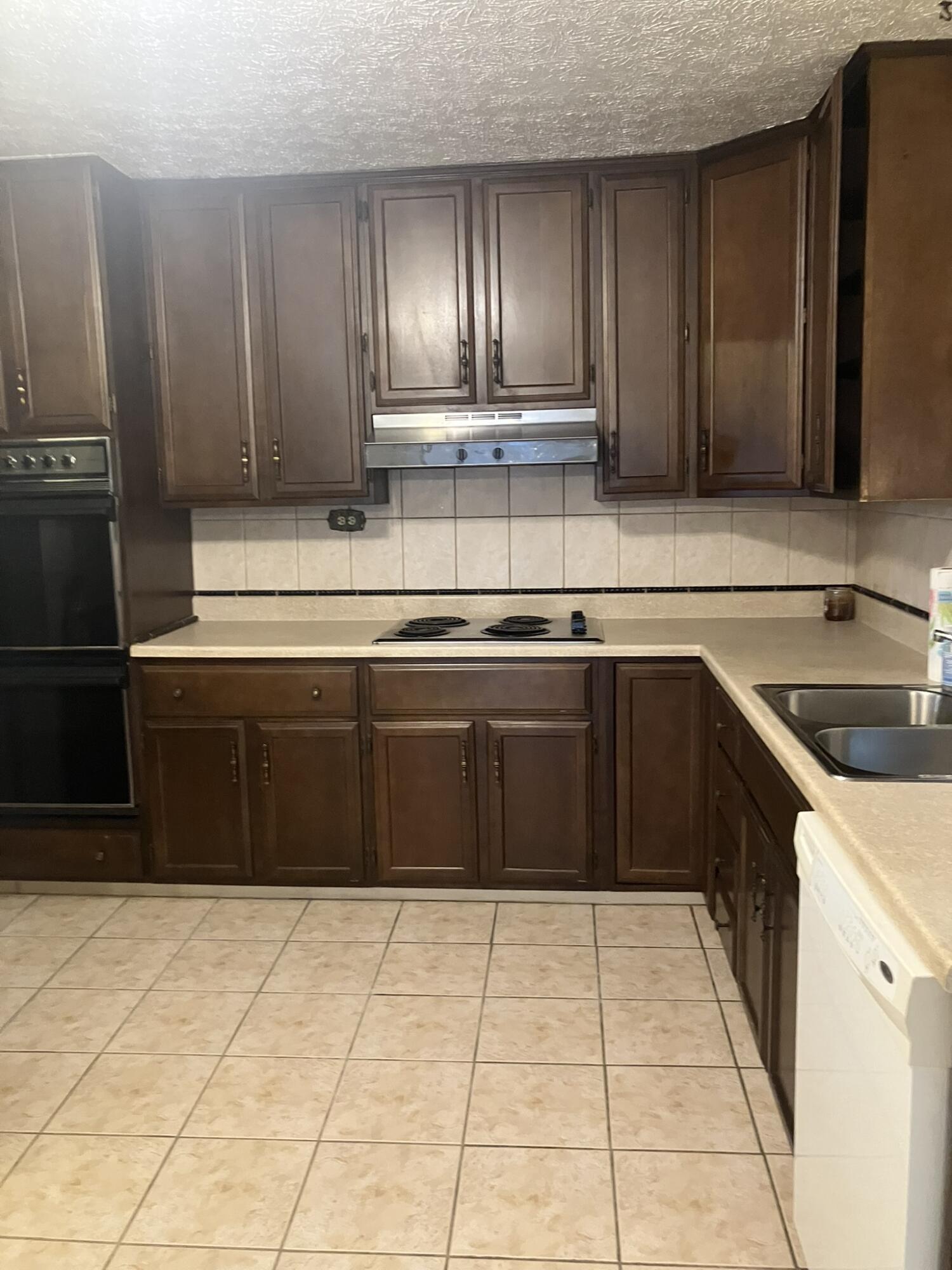 189 Park Drive Property Photo 34