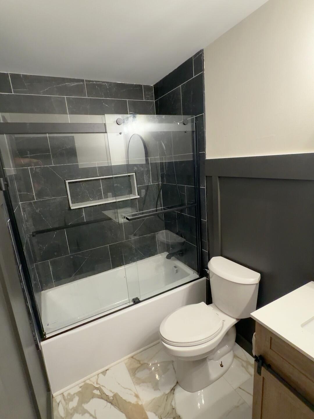 240 Wilshire Way Property Photo 6
