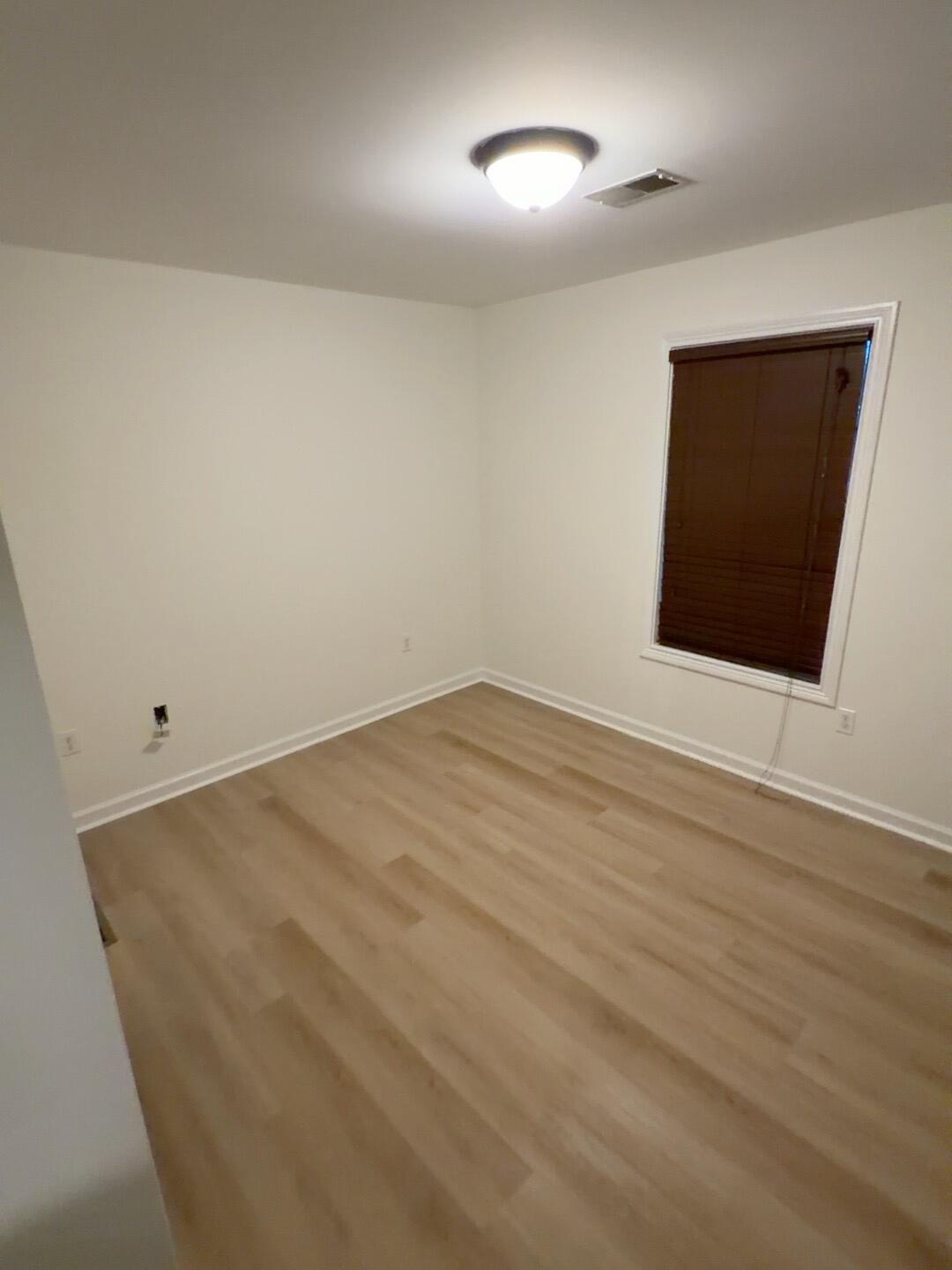 240 Wilshire Way Property Photo 11