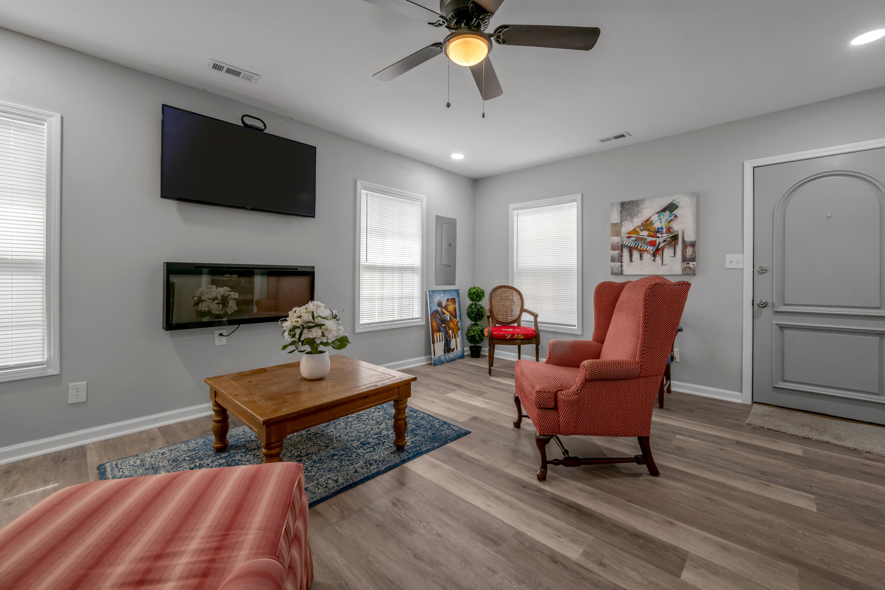 714 Florida Street Property Photo 2