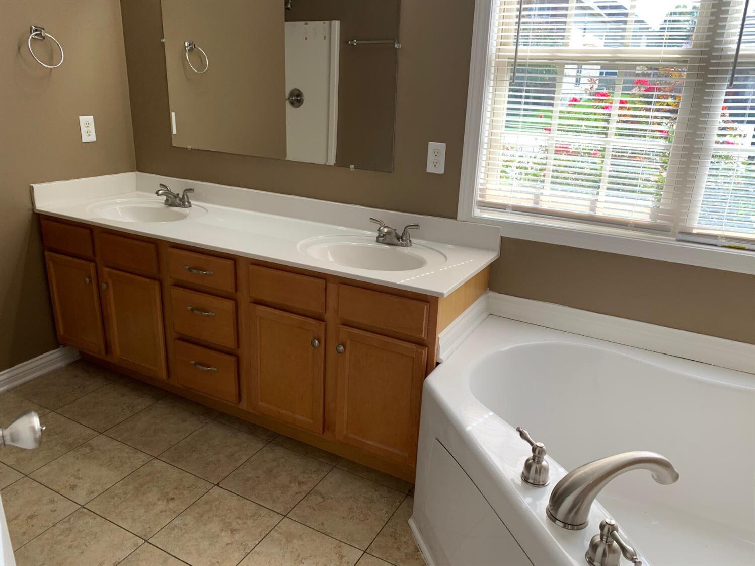 2829 Jenna Property Photo 10
