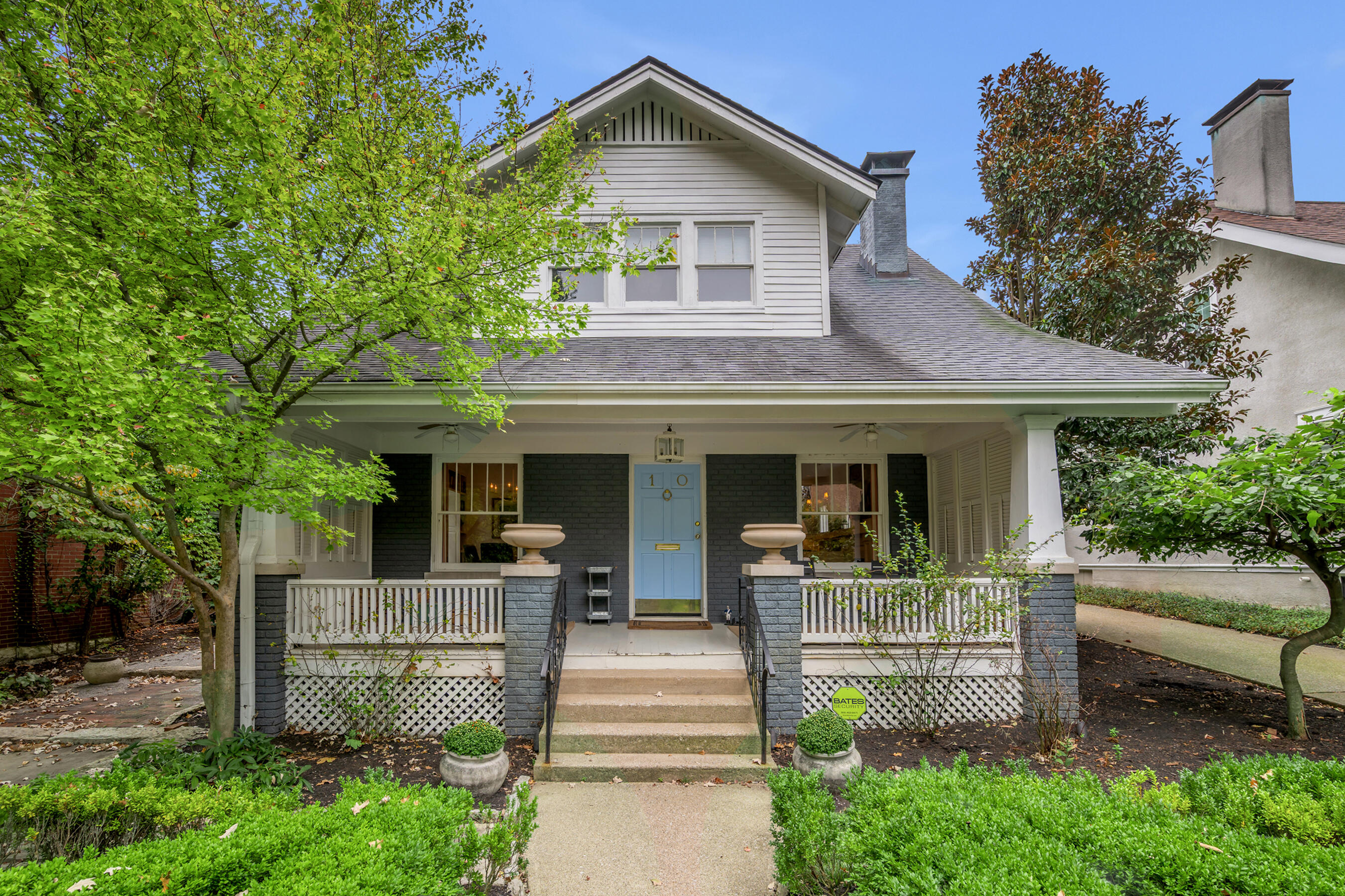 10 Richmond Avenue Property Photo 1