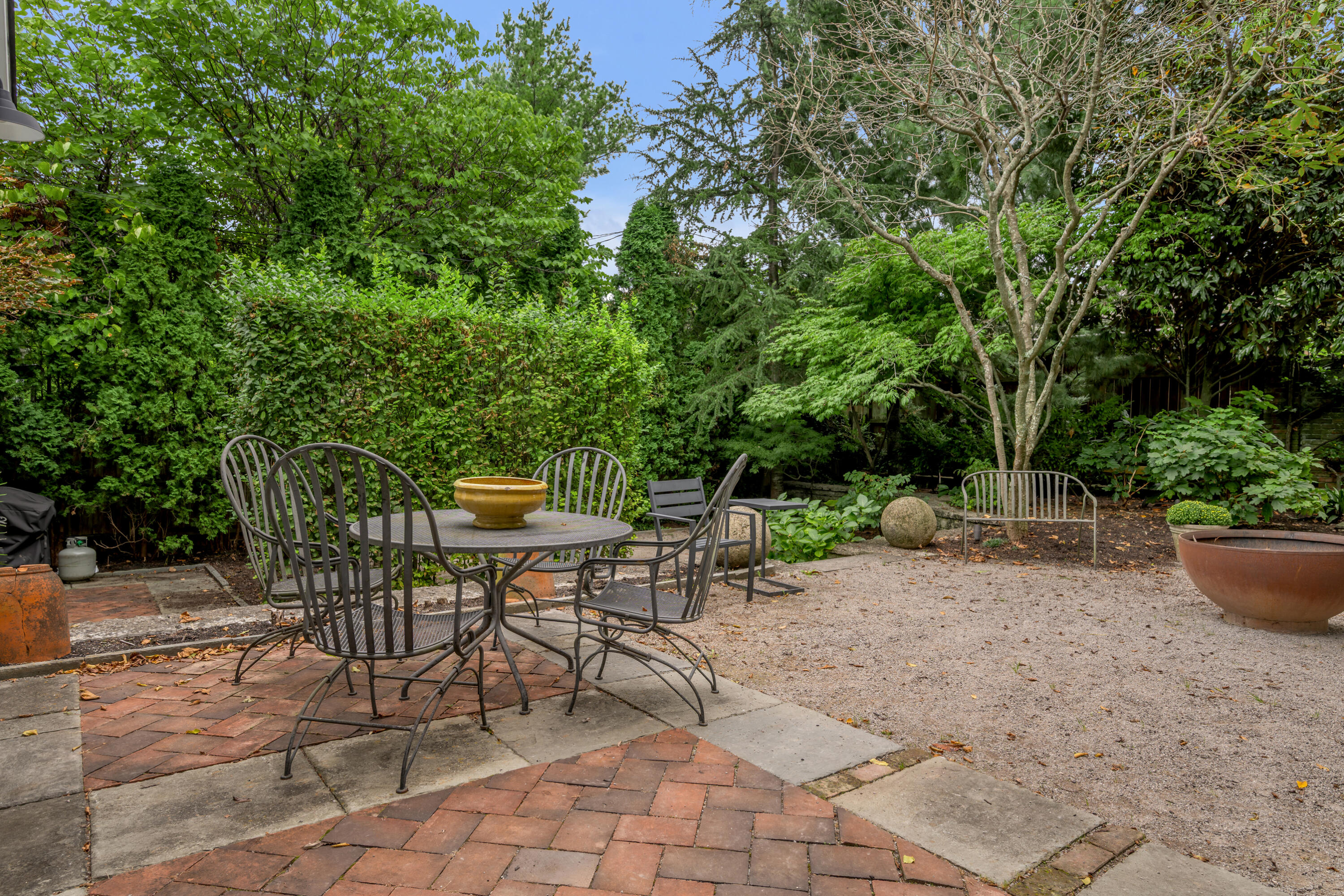 10 Richmond Avenue Property Photo 71