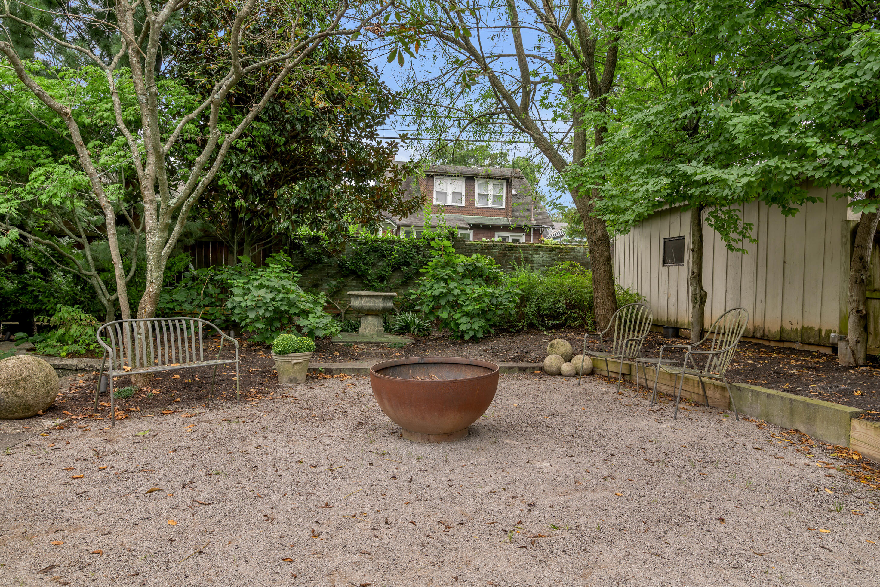 10 Richmond Avenue Property Photo 72