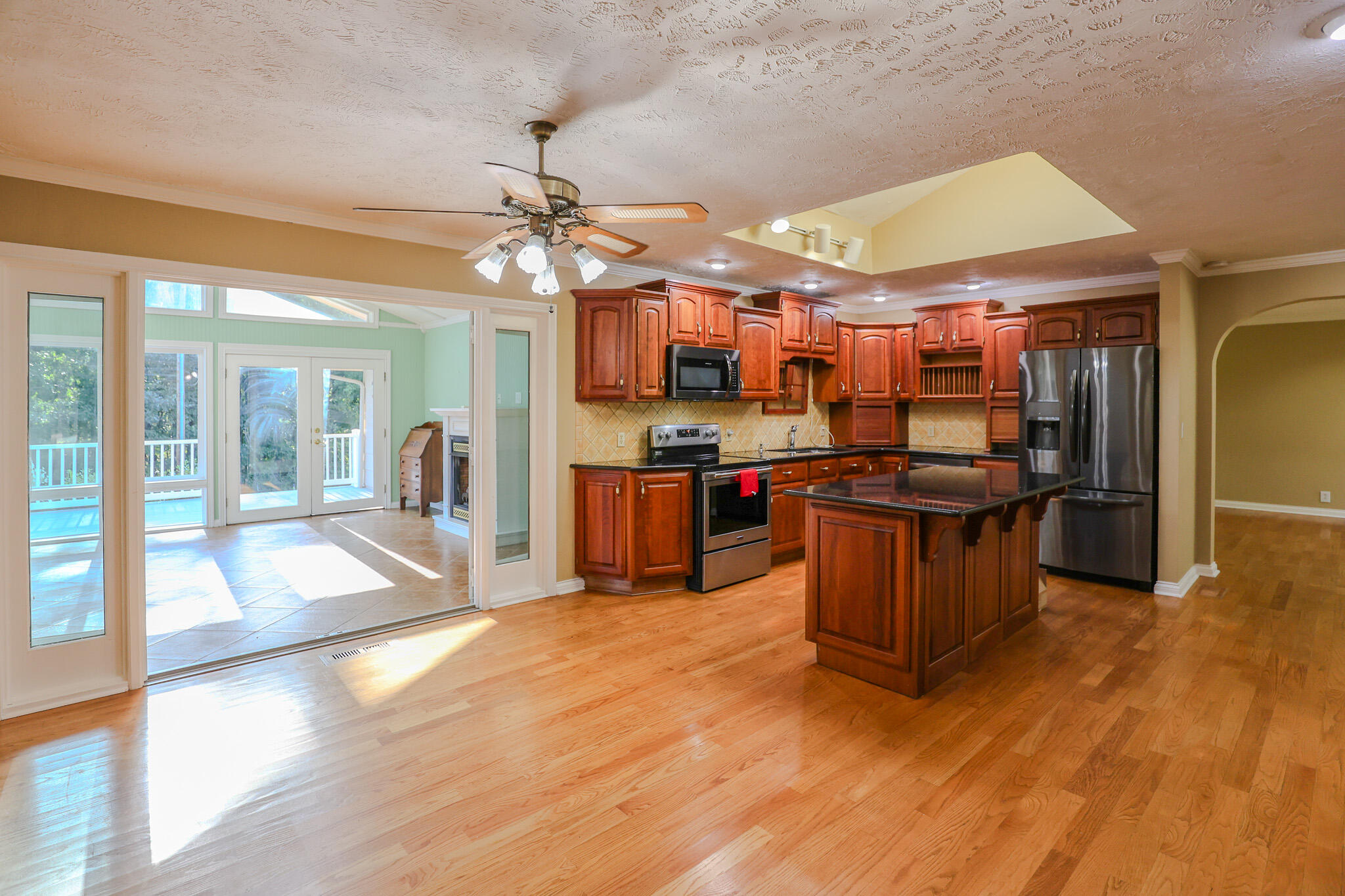 404 Highland Church Road Property Photo 11
