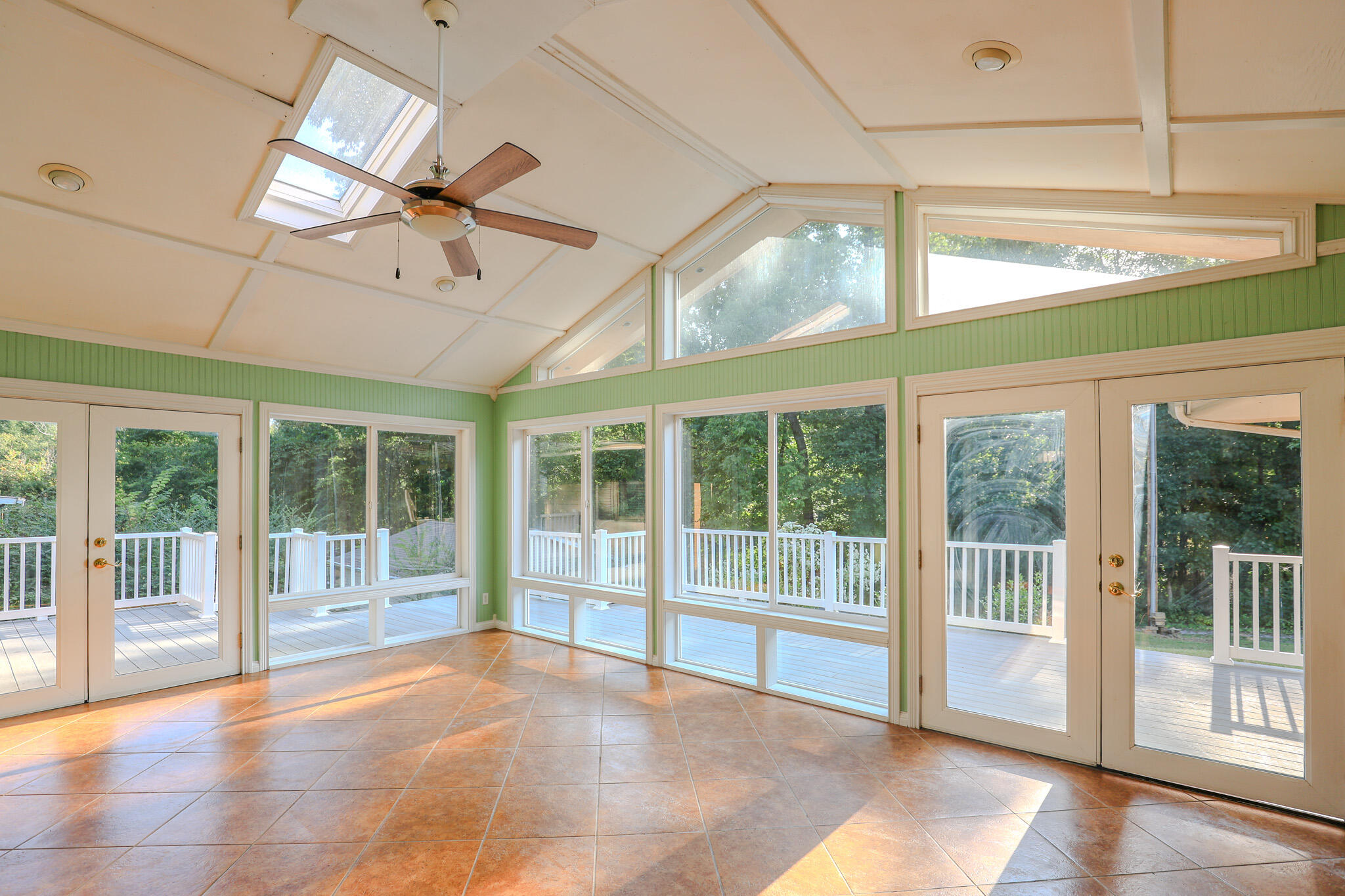 404 Highland Church Road Property Photo 13