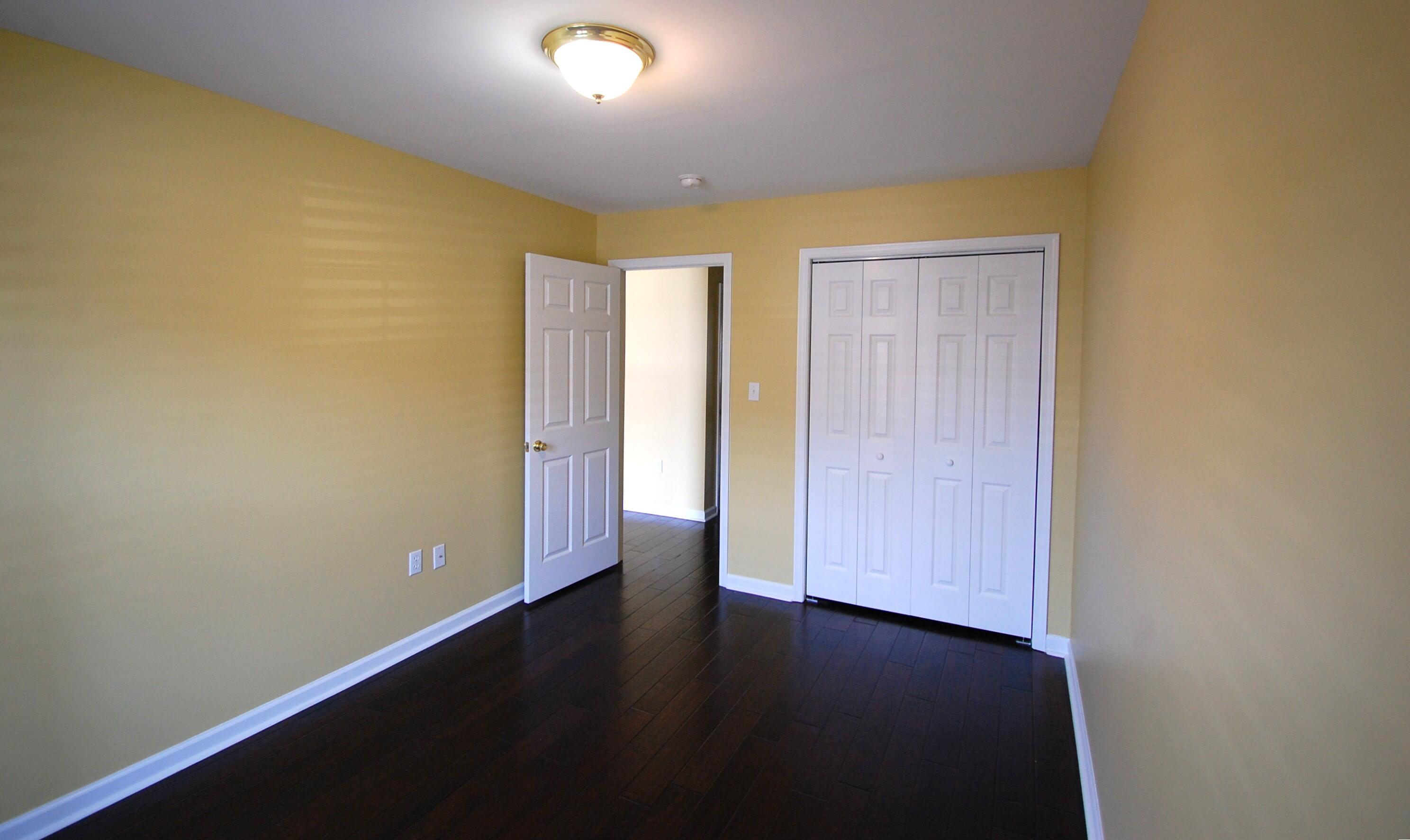 2105 West Park Drive Property Photo 7