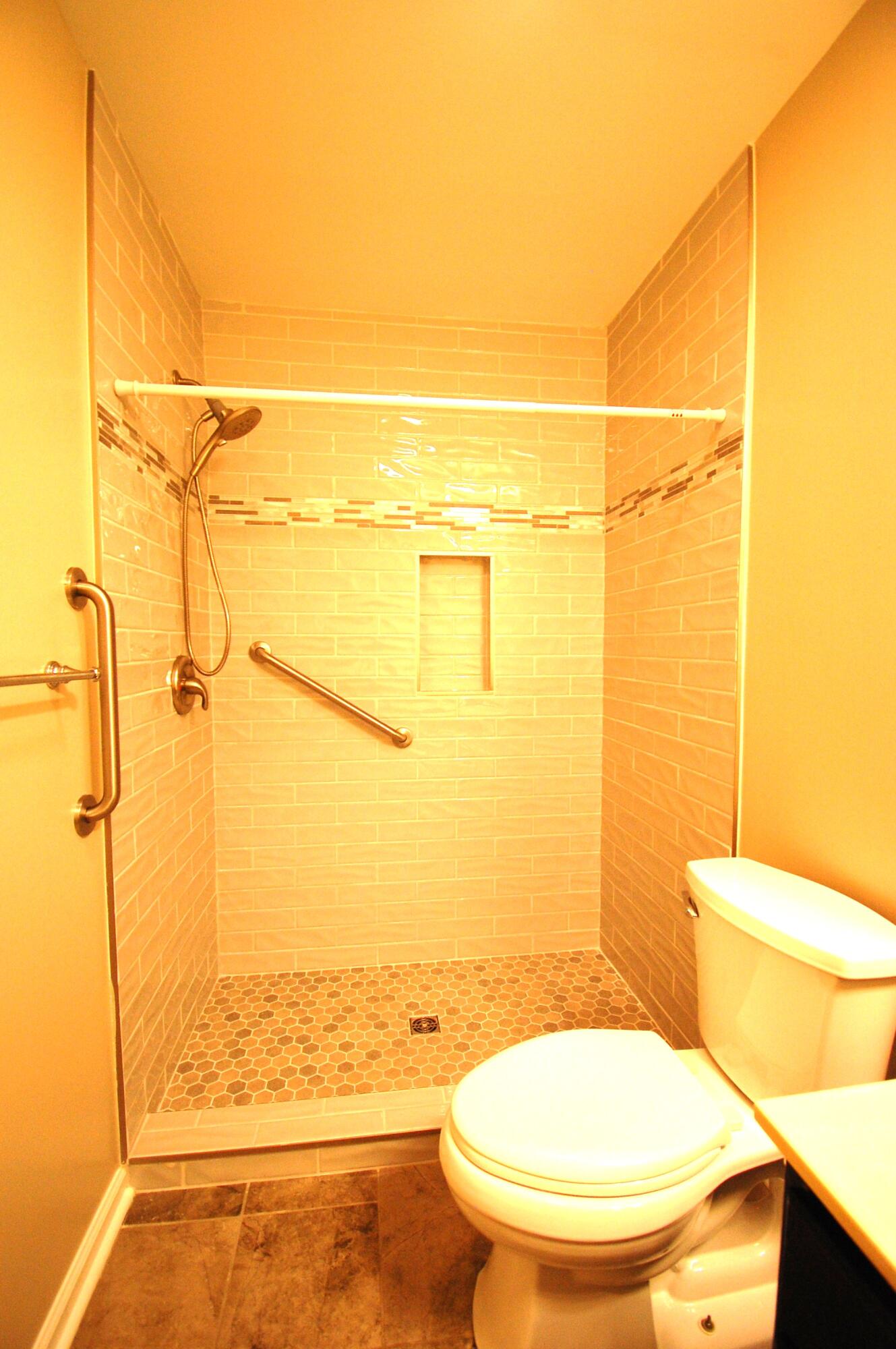 2105 West Park Drive Property Photo 14