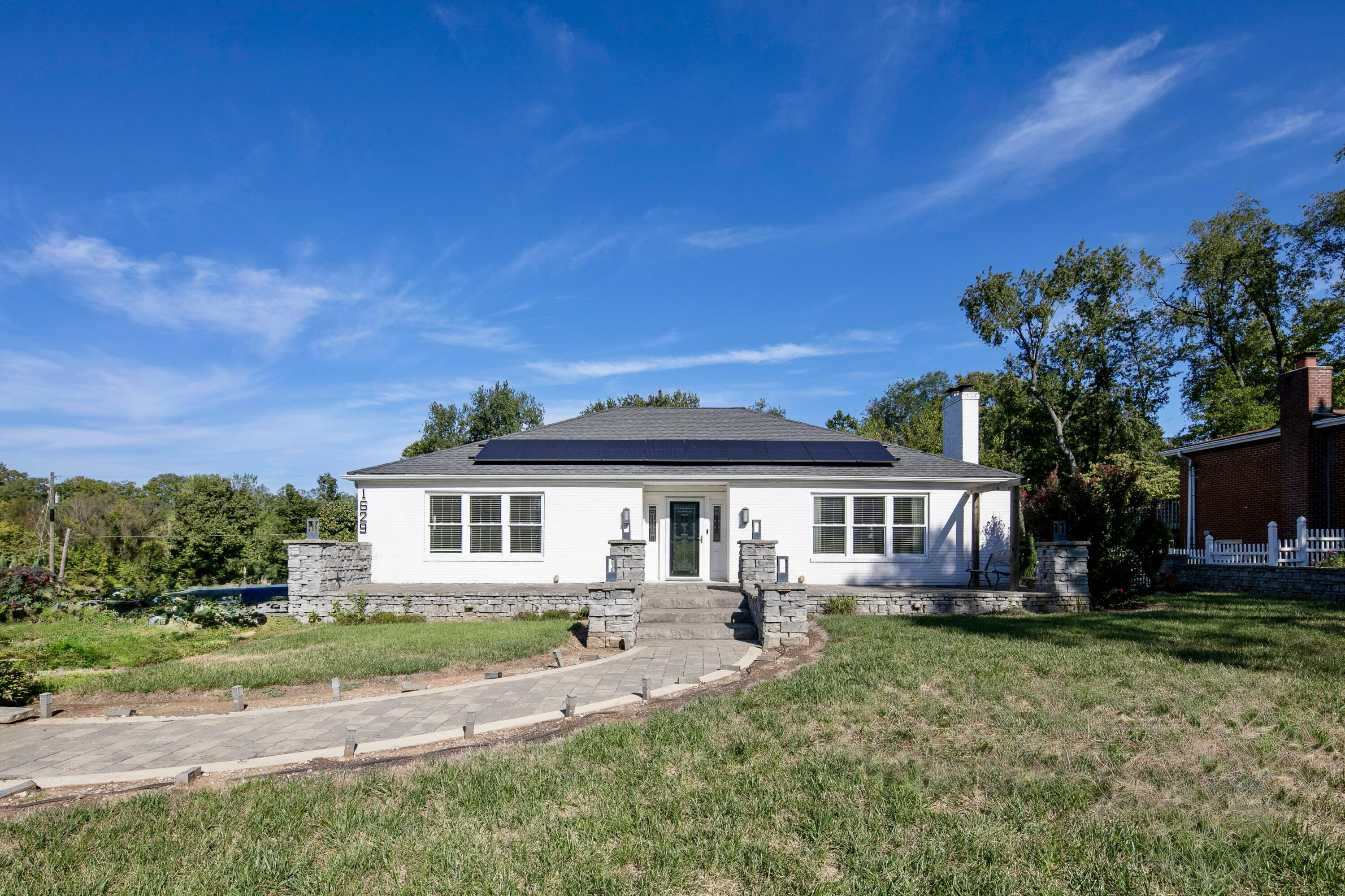1629 Parkers Mill Road Property Photo 3