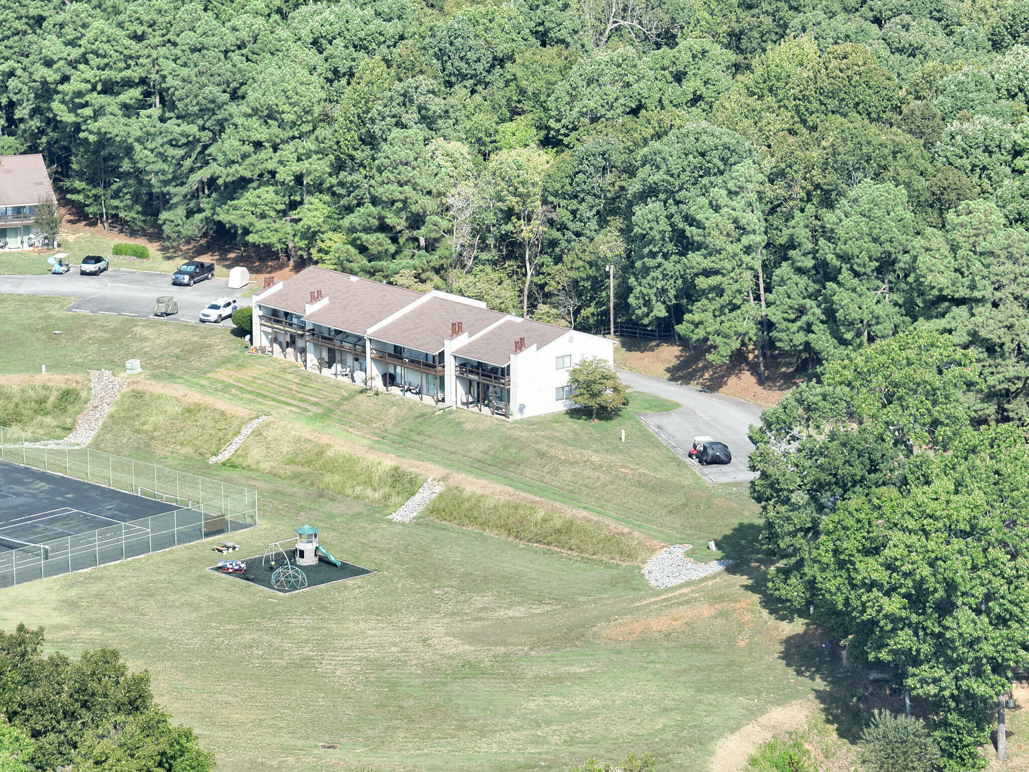 328 Champion Hills Road 5e Property Photo 22