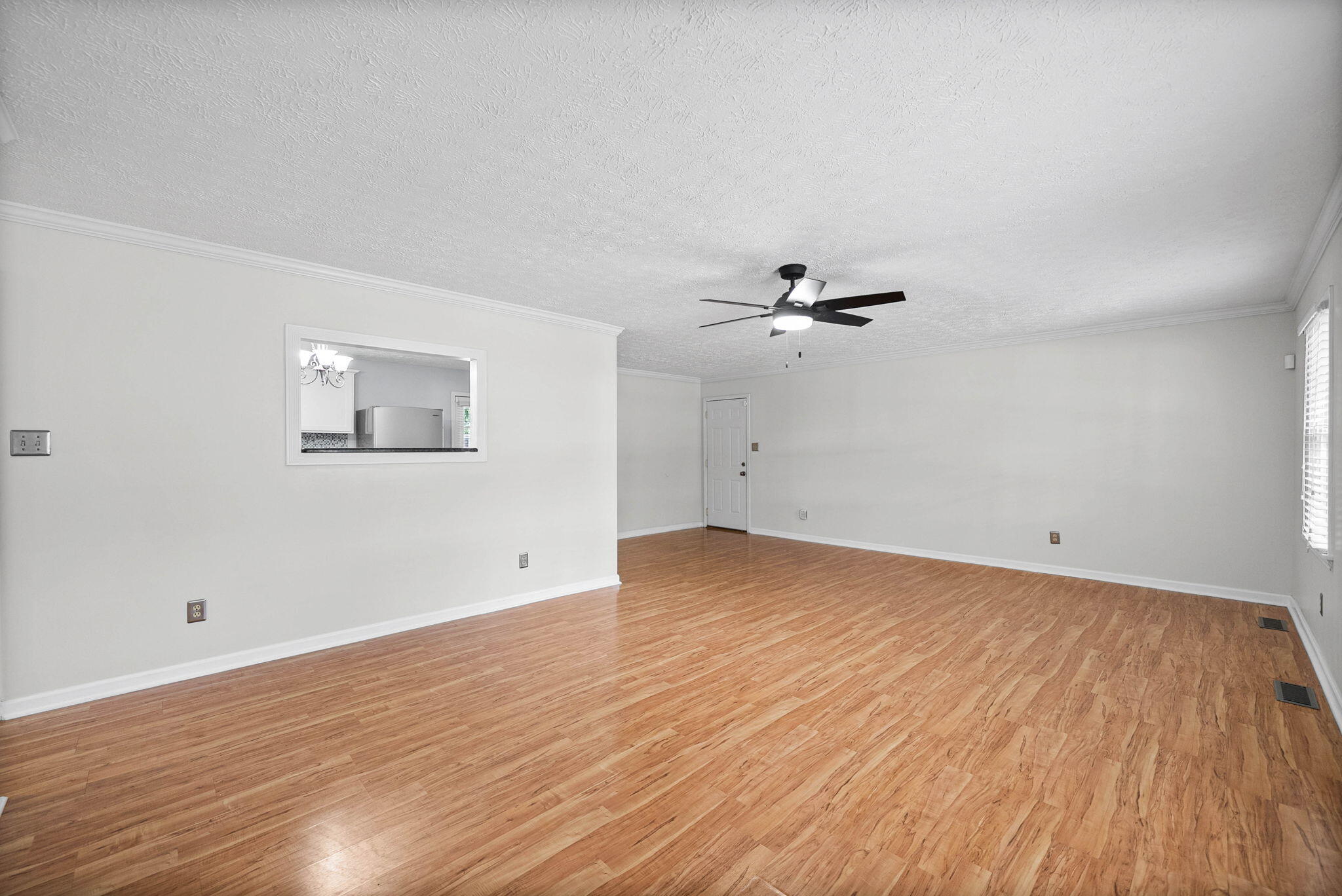 3913 Tanglewood Drive Property Photo 4