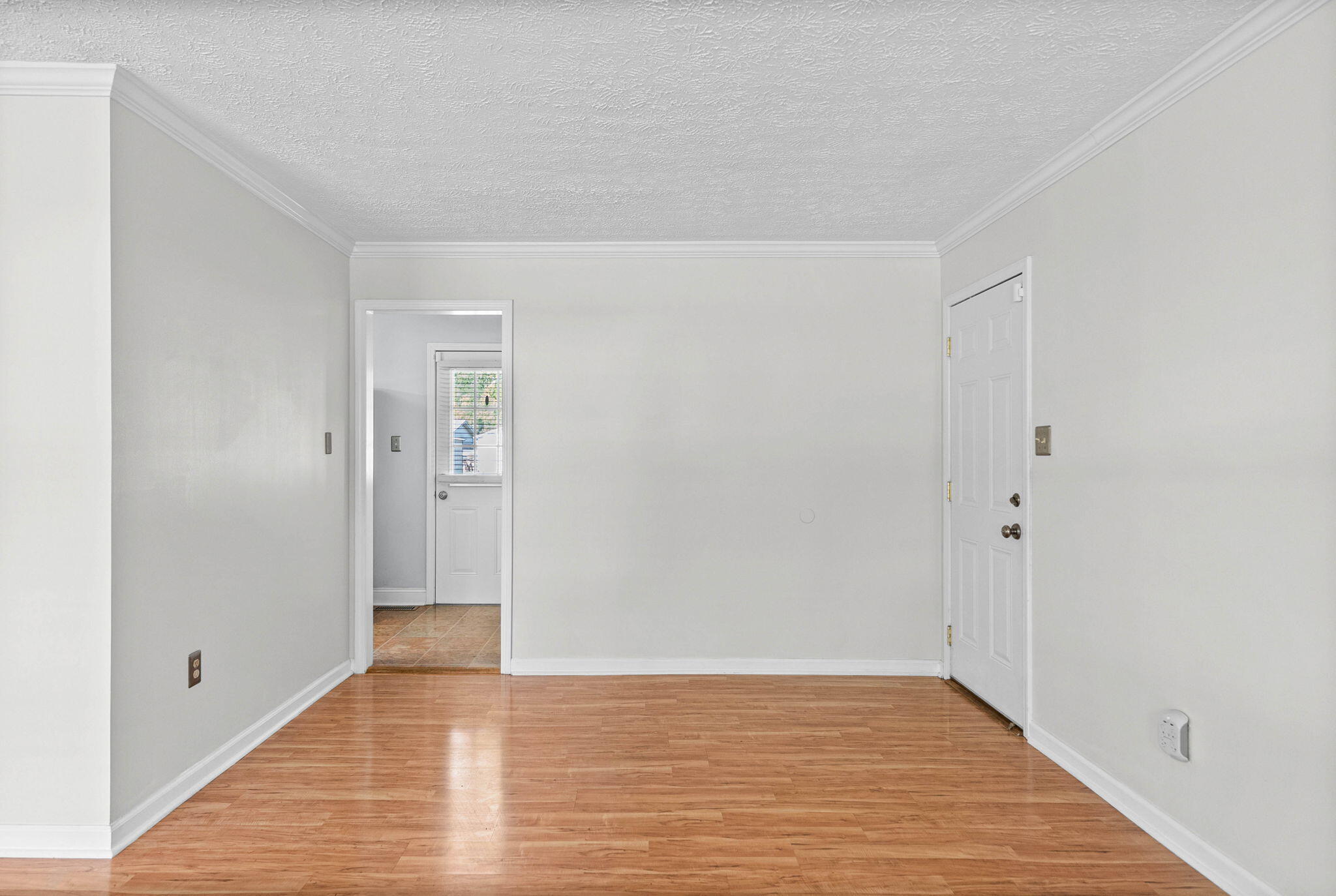 3913 Tanglewood Drive Property Photo 7