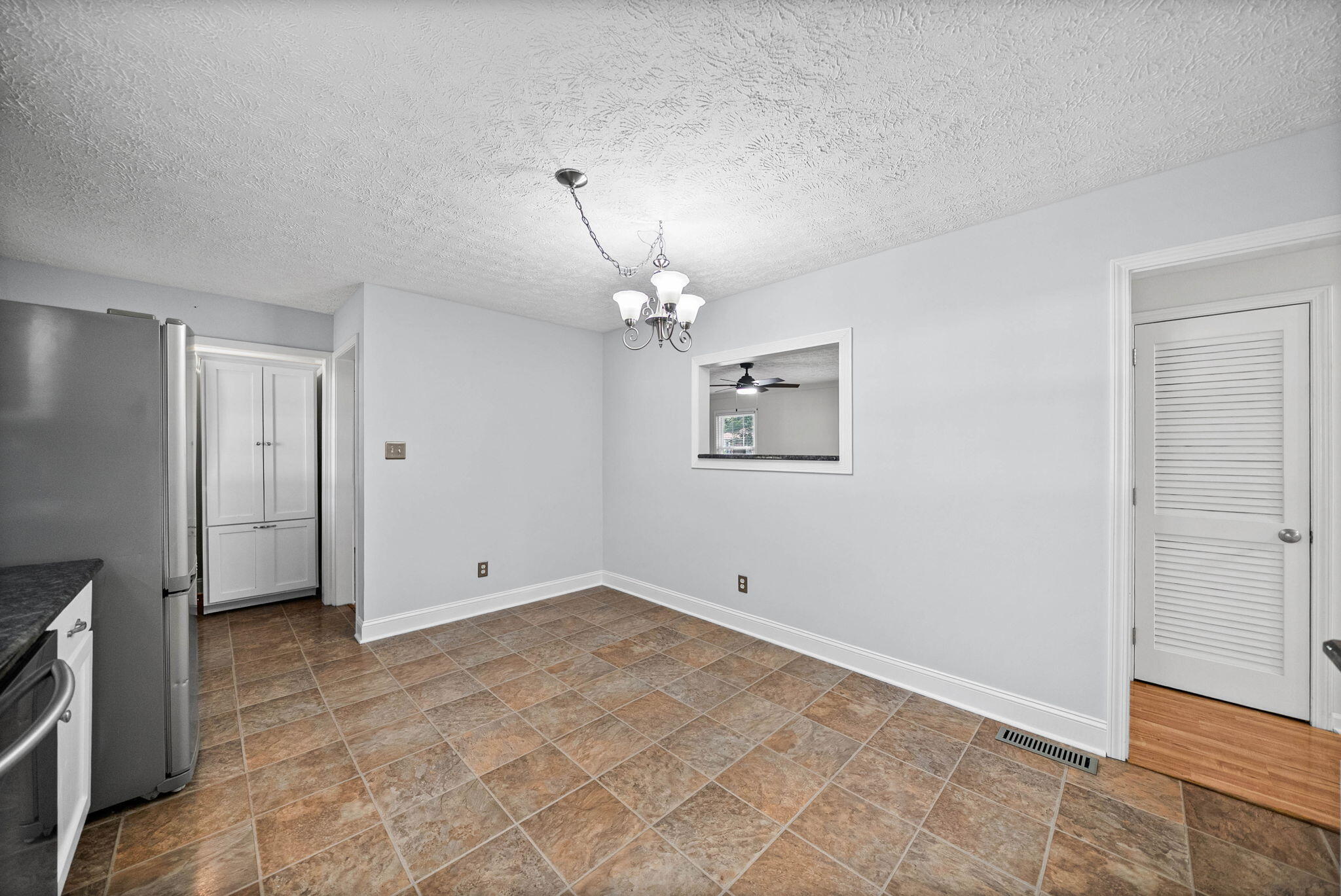 3913 Tanglewood Drive Property Photo 13