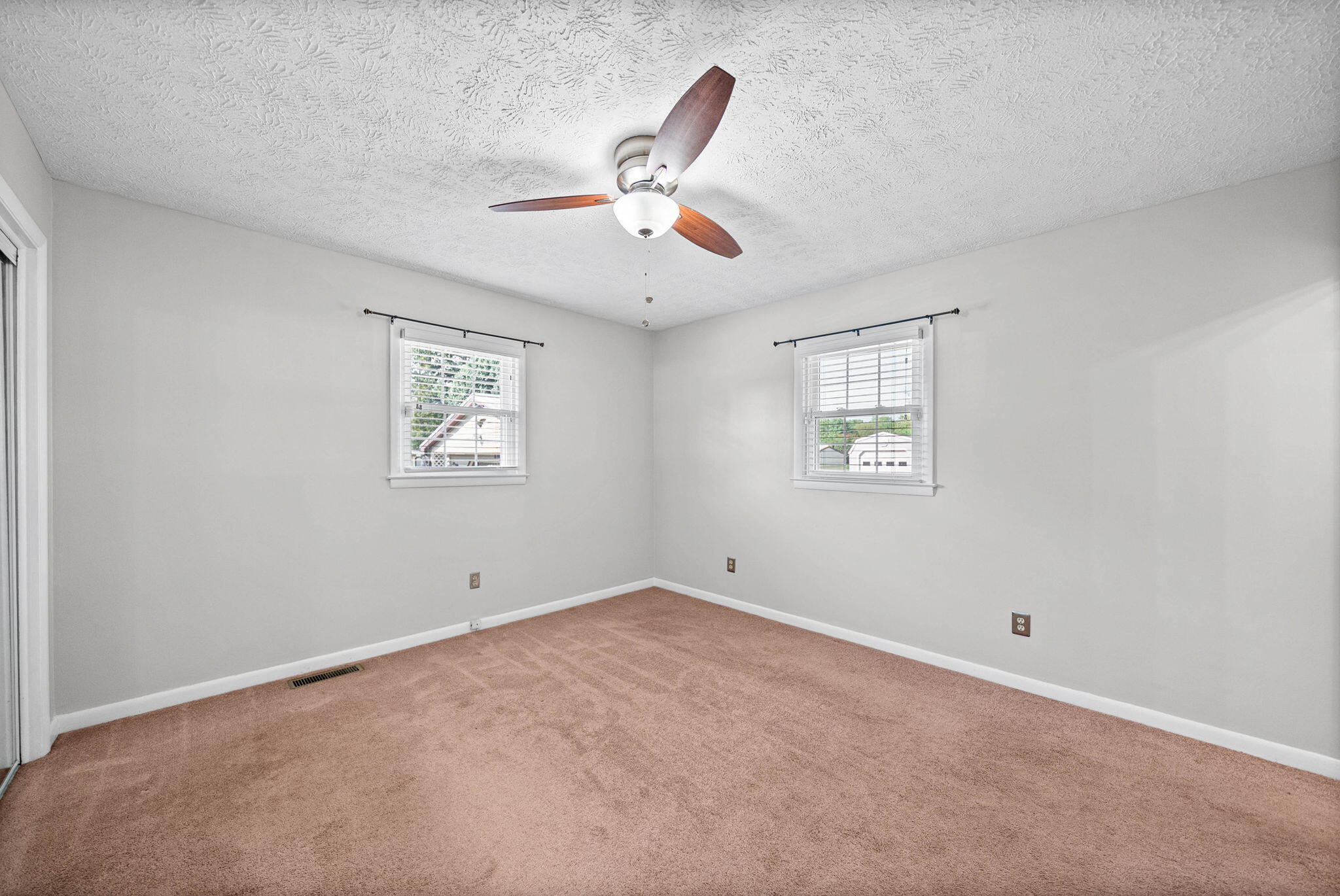 3913 Tanglewood Drive Property Photo 17