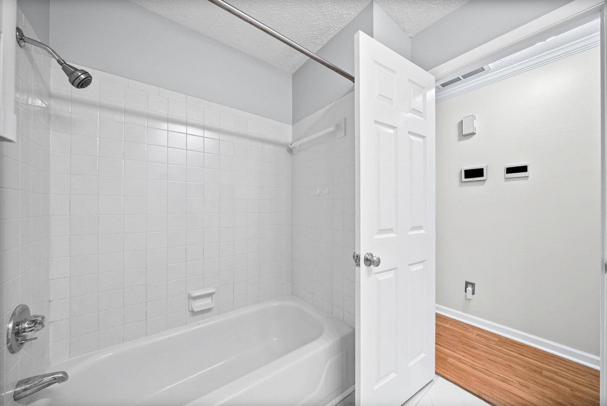 3913 Tanglewood Drive Property Photo 24