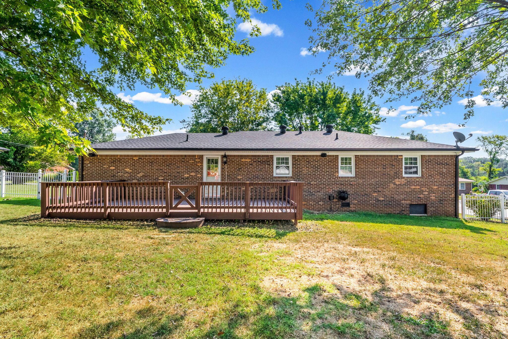 3913 Tanglewood Drive Property Photo 30
