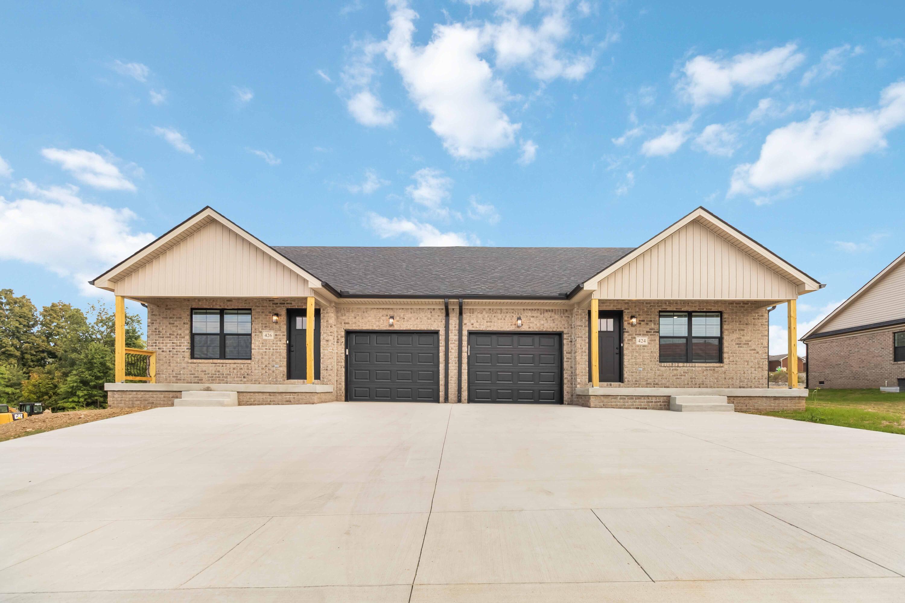 408 Nandino Circle Property Photo 1