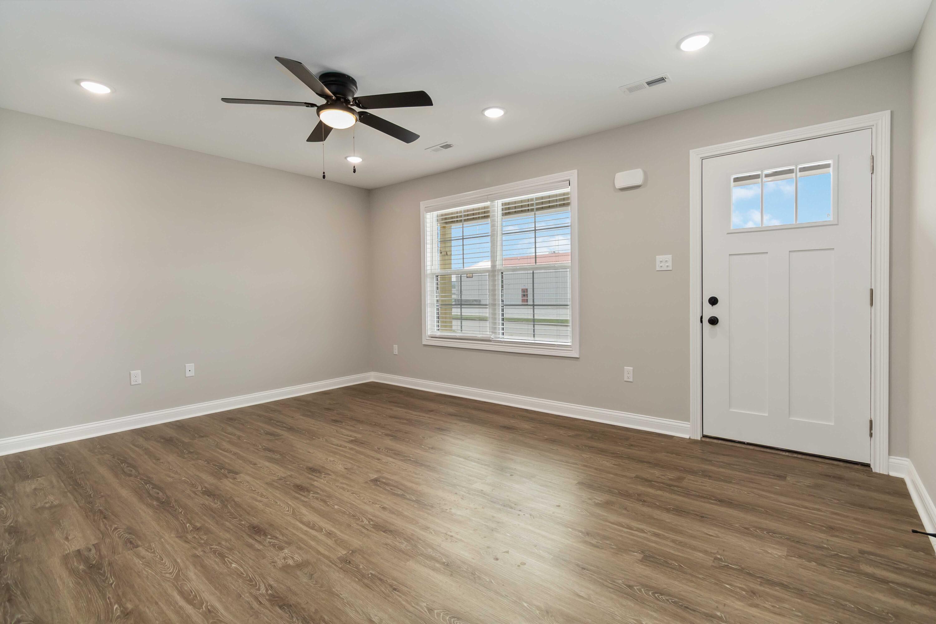 408 Nandino Circle Property Photo 10