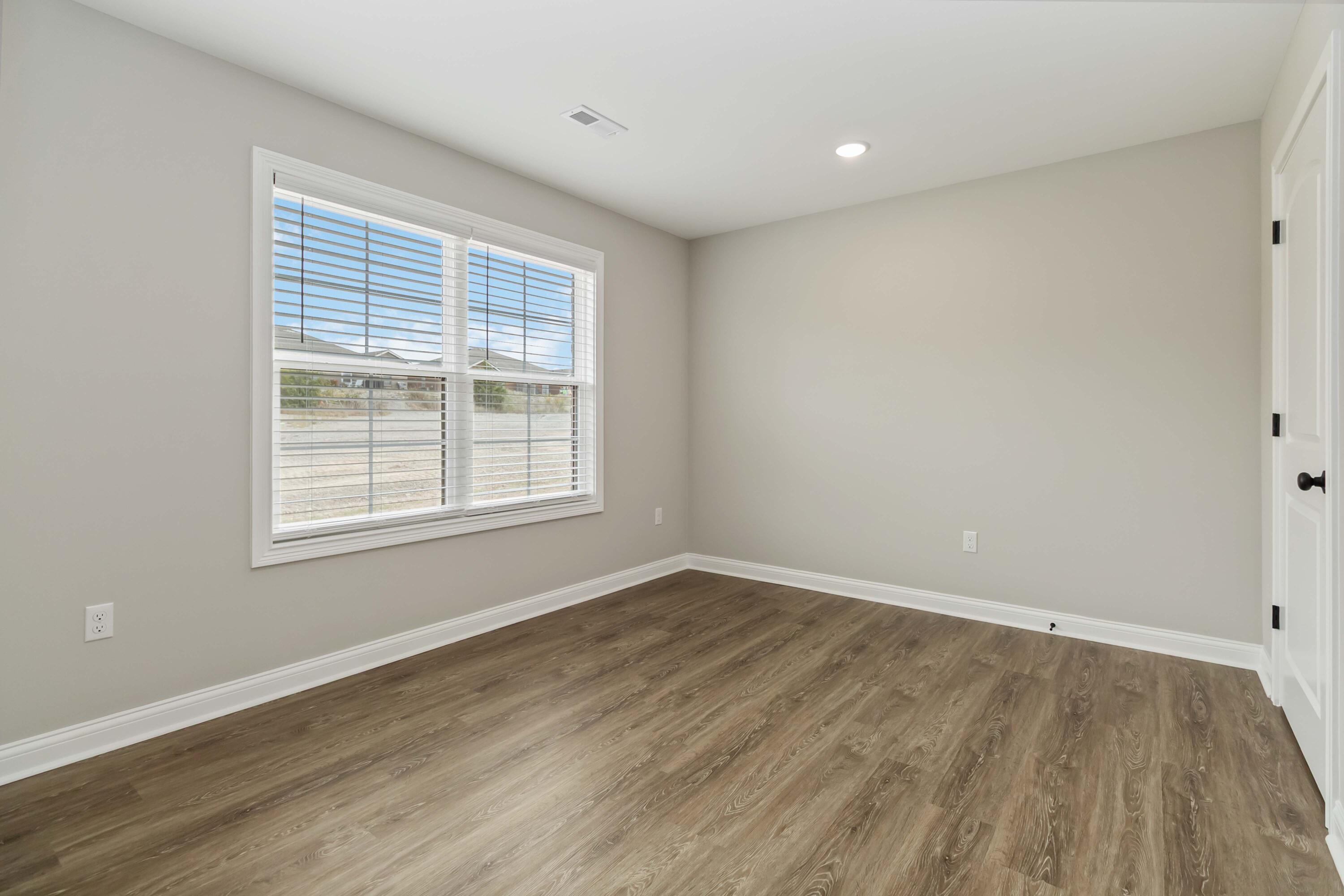 408 Nandino Circle Property Photo 15
