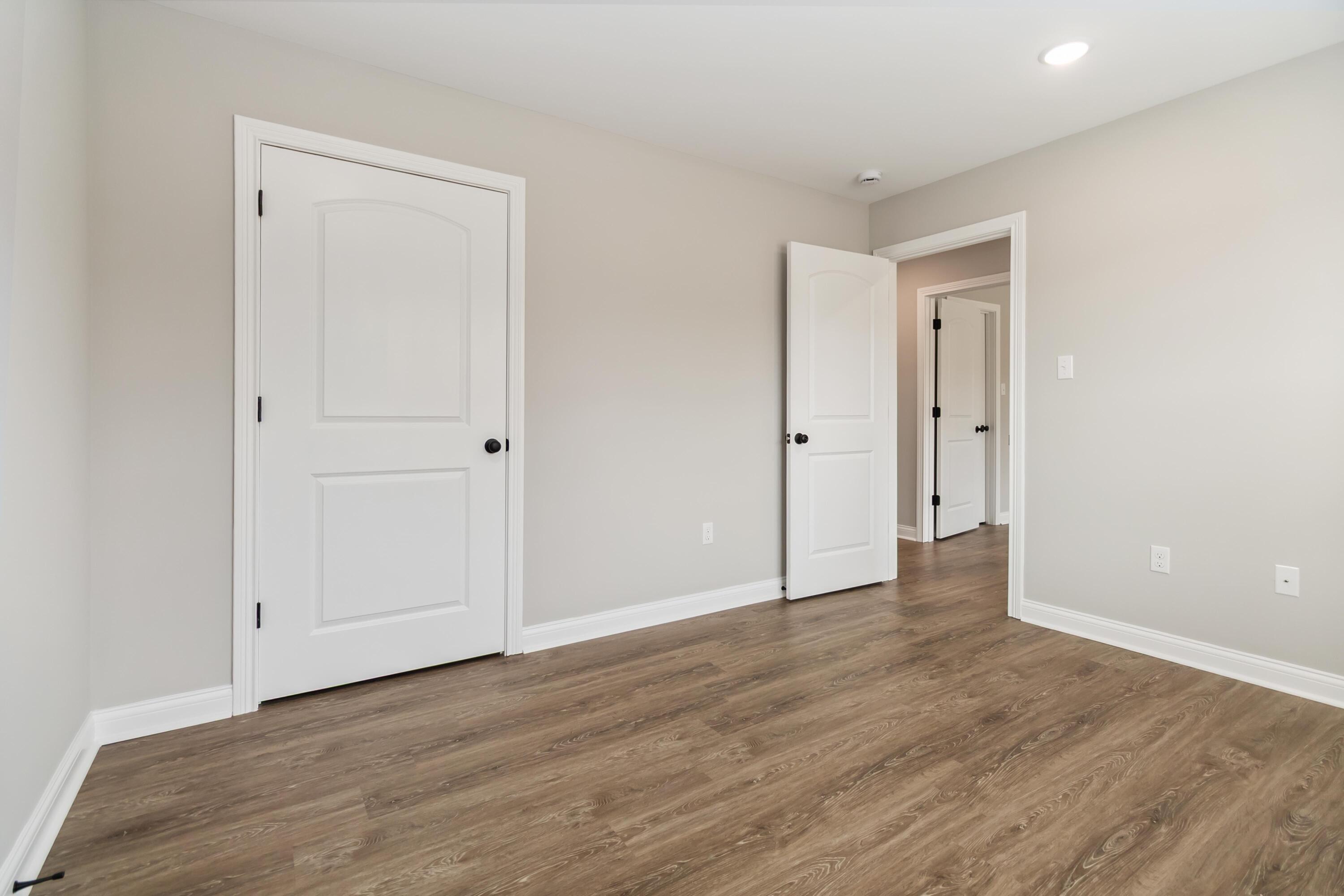 408 Nandino Circle Property Photo 16
