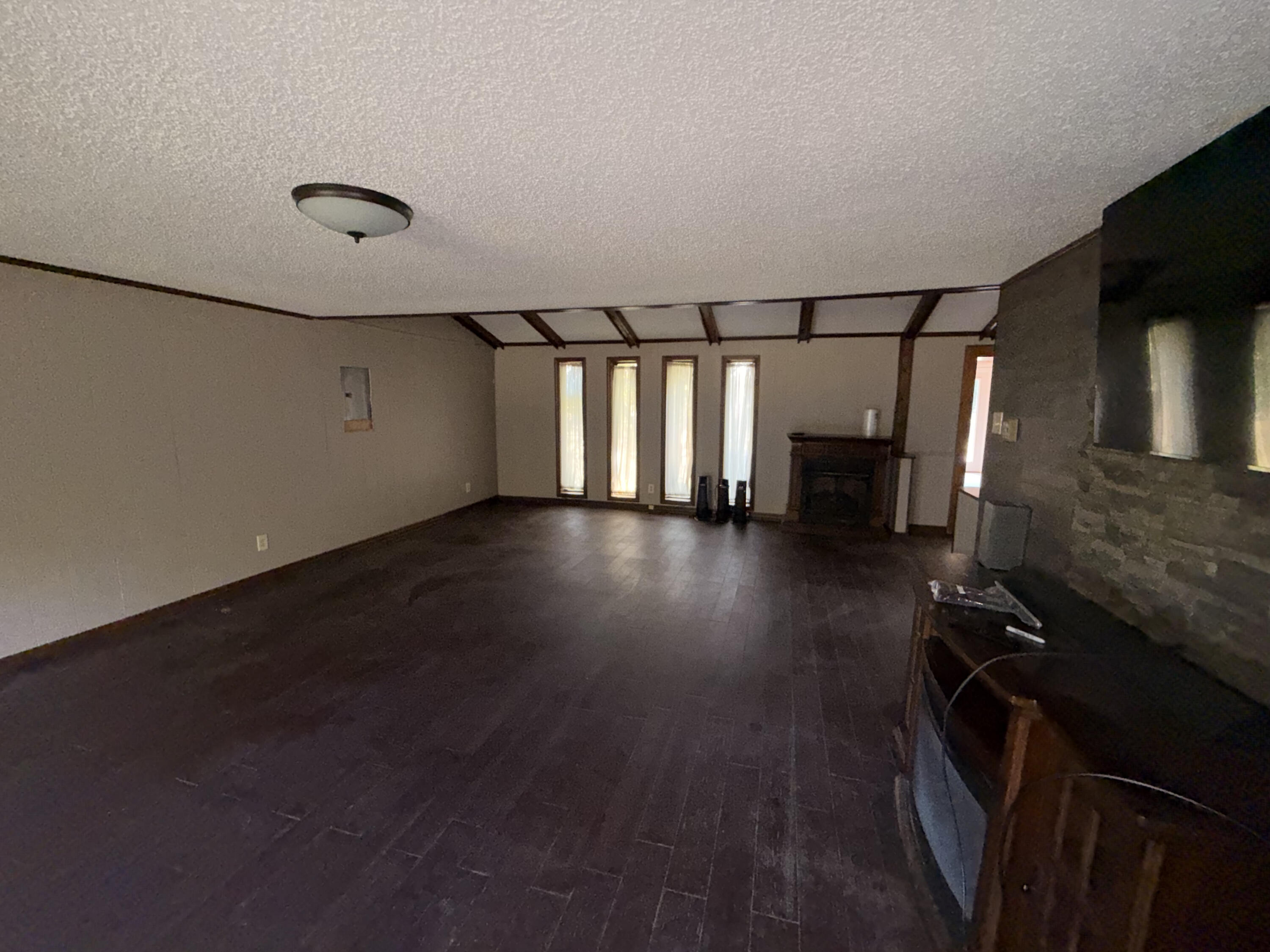 2004 Wingo Road Property Photo 6