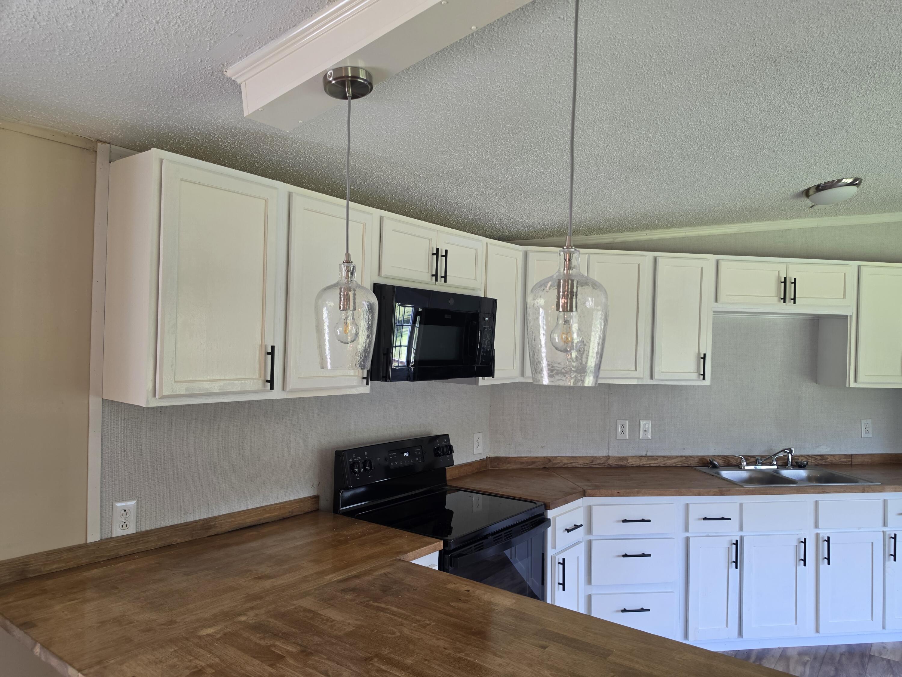 65 Long Lane Property Photo 11