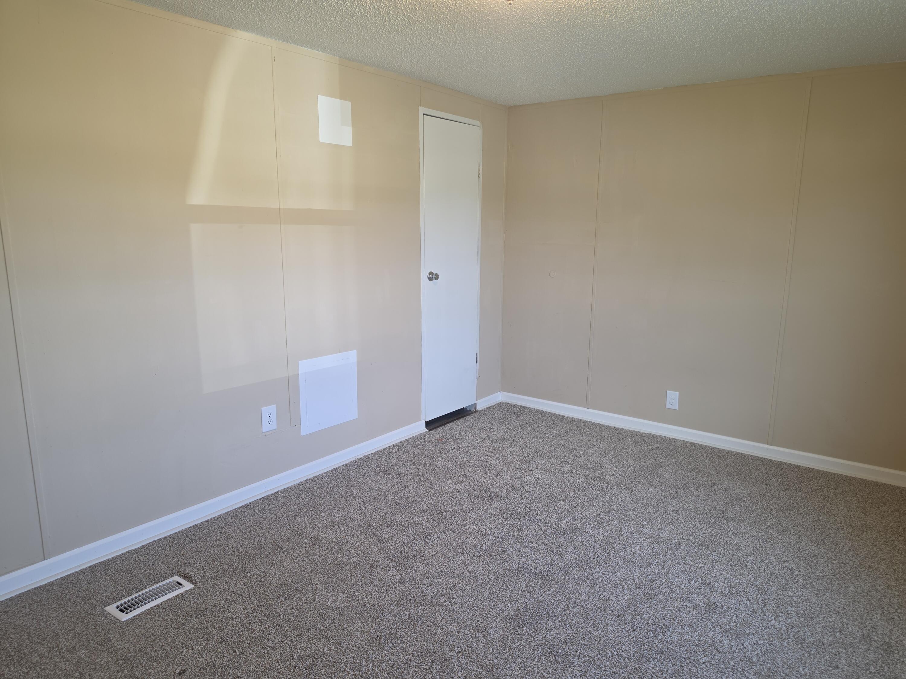 65 Long Lane Property Photo 22