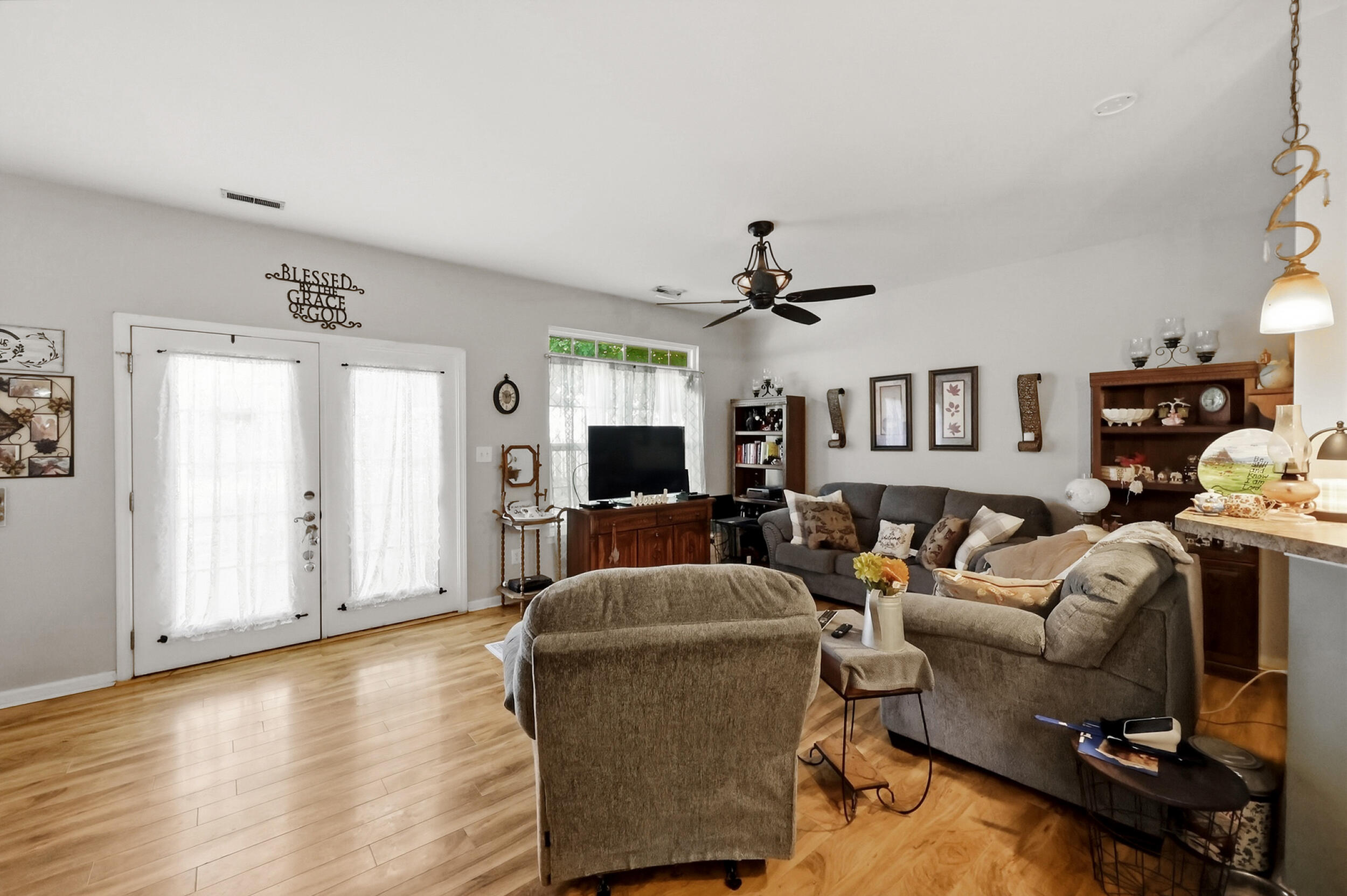 2832 Sullivans Trace Property Photo 17