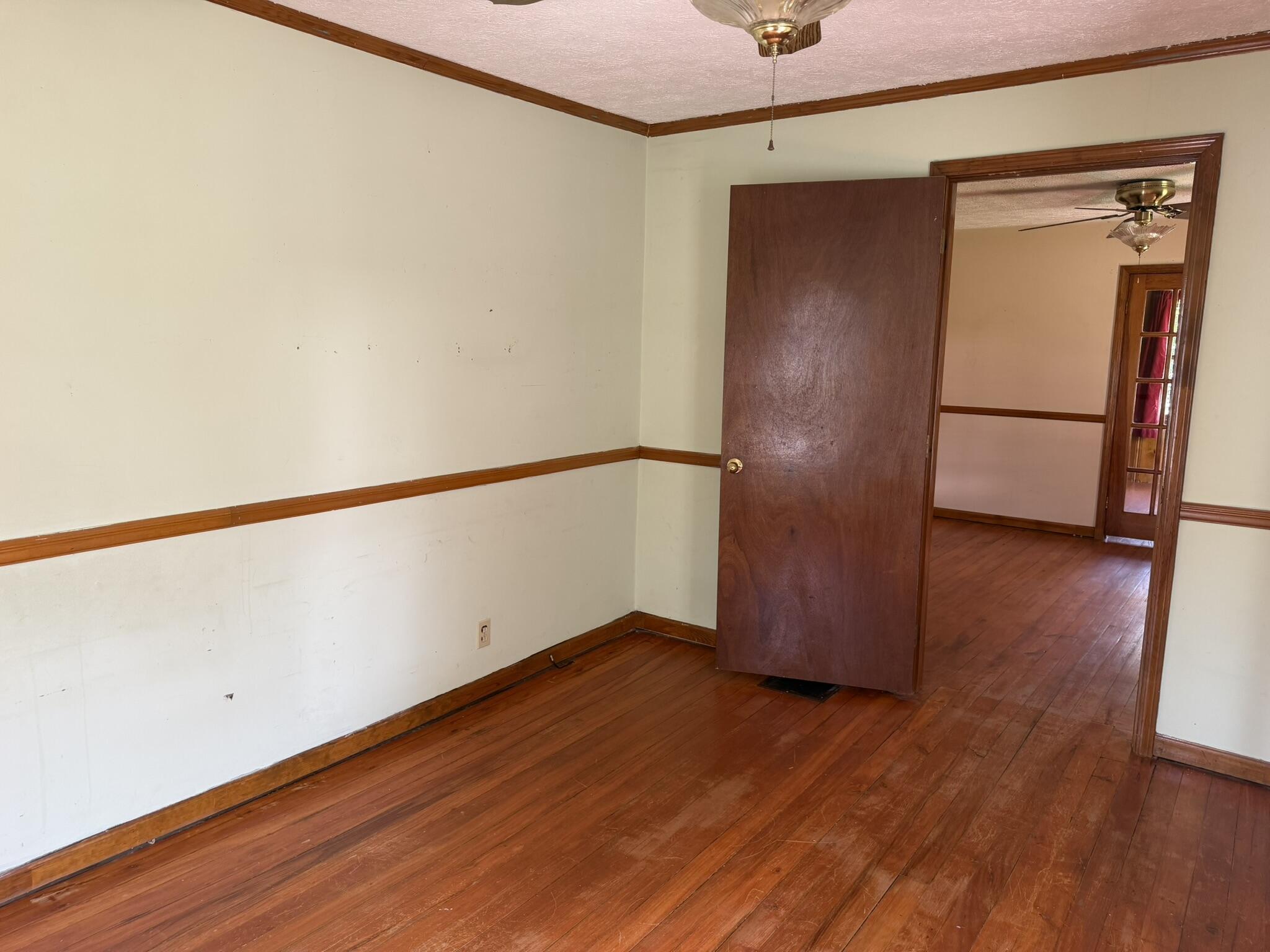 127 Center Street Property Photo 11