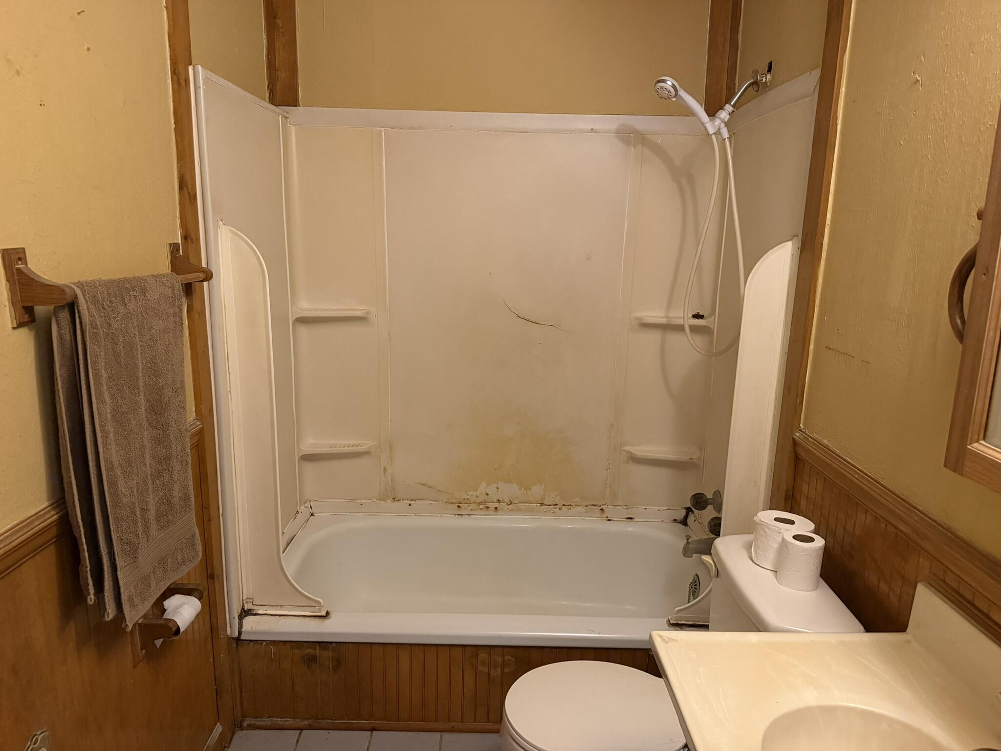 127 Center Street Property Photo 13