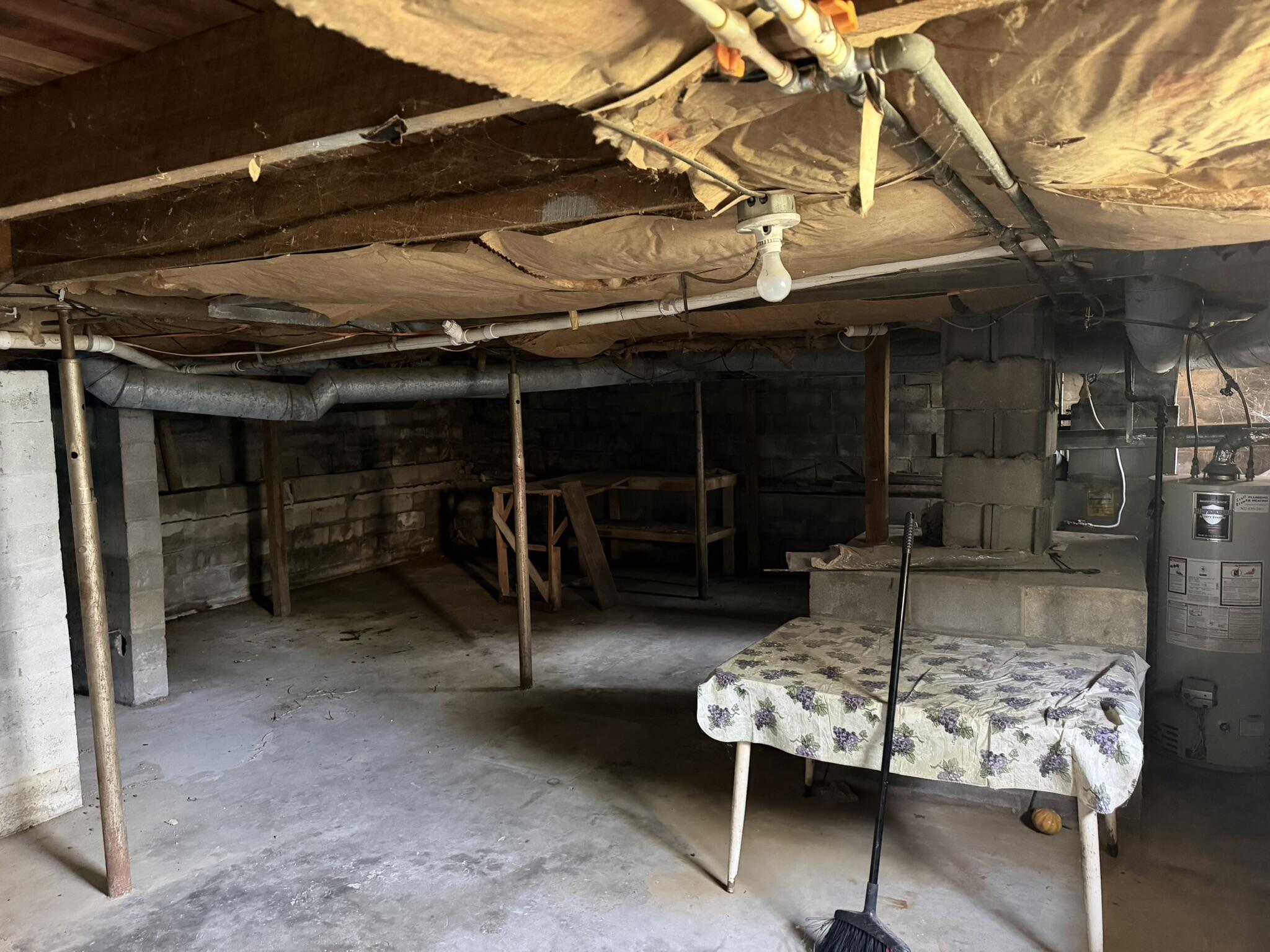 127 Center Street Property Photo 20