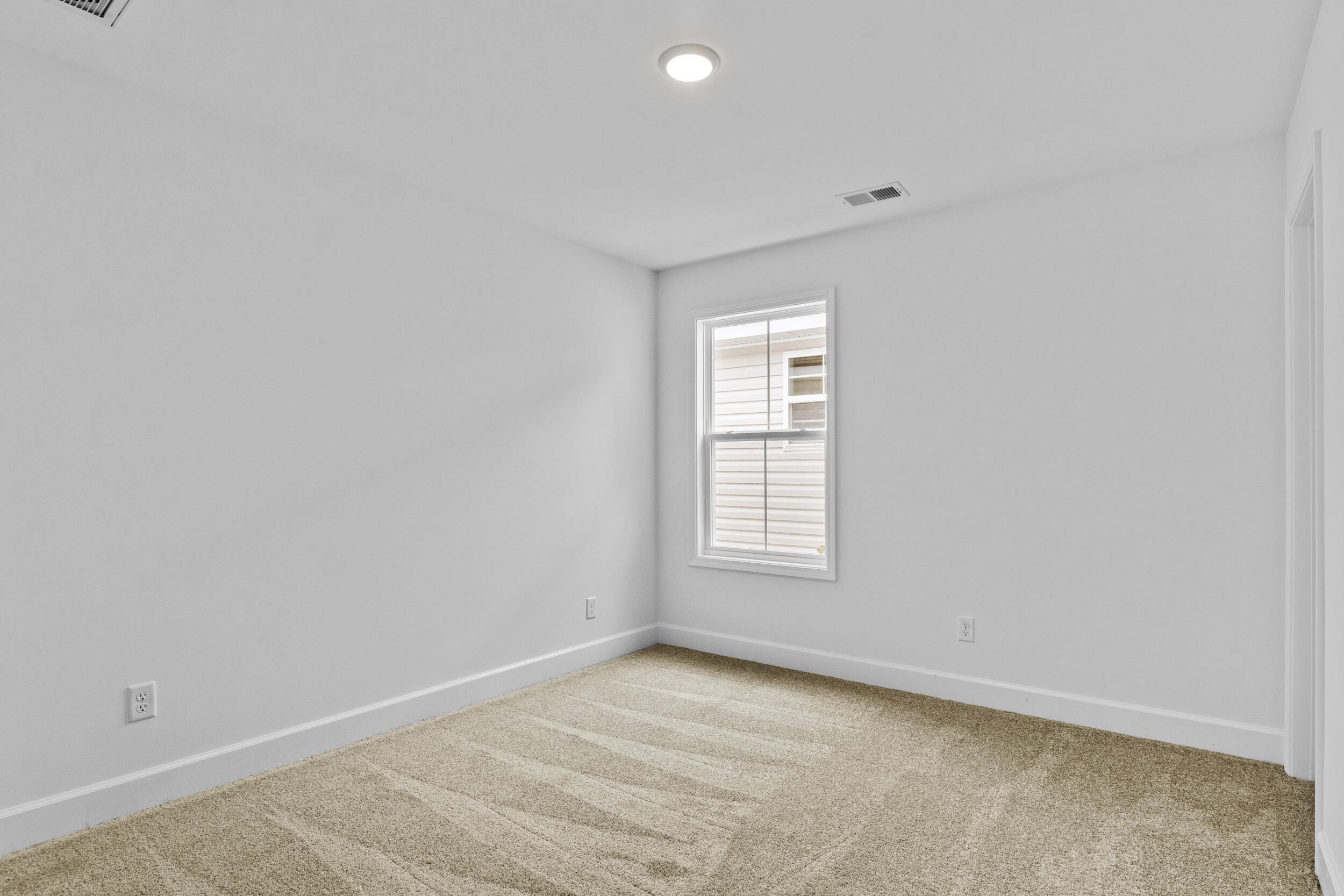 765 Harrison Trace Property Photo 11