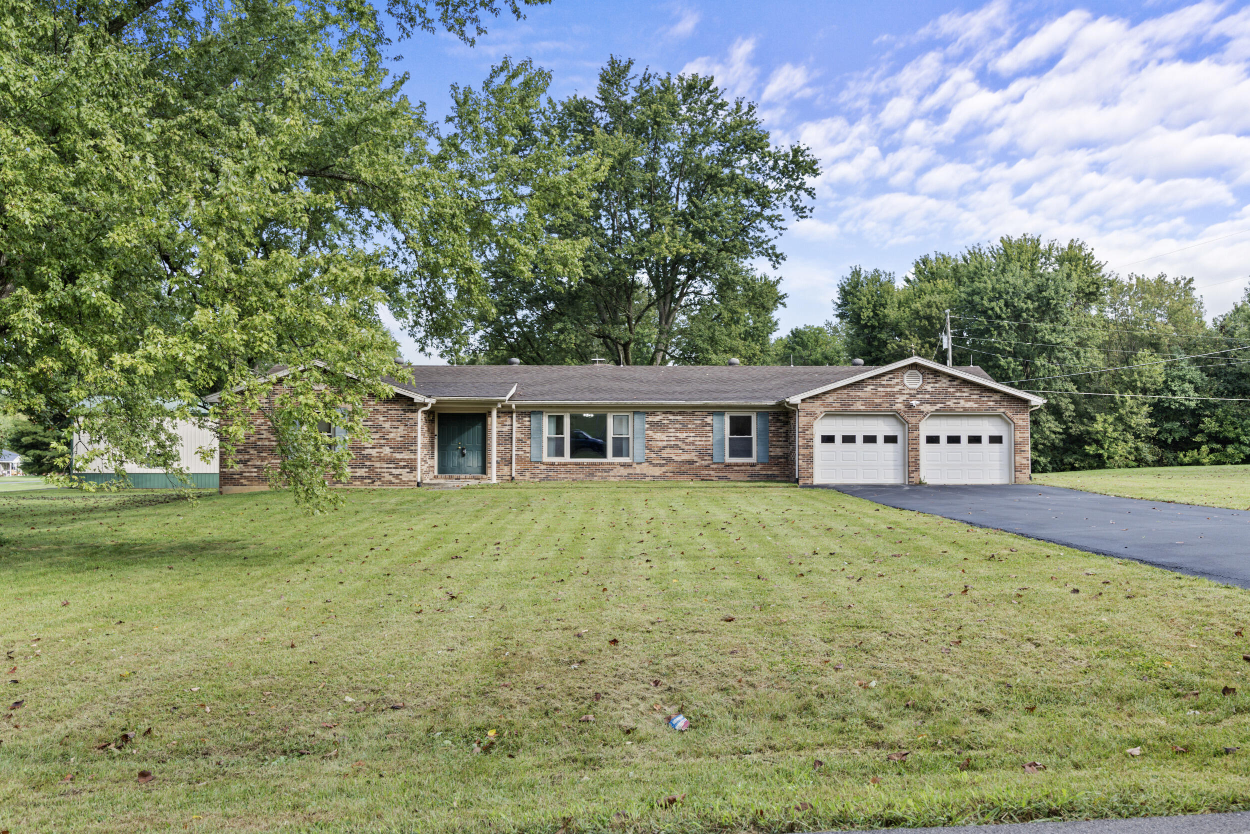 392 Dove Creek Road Property Photo 6