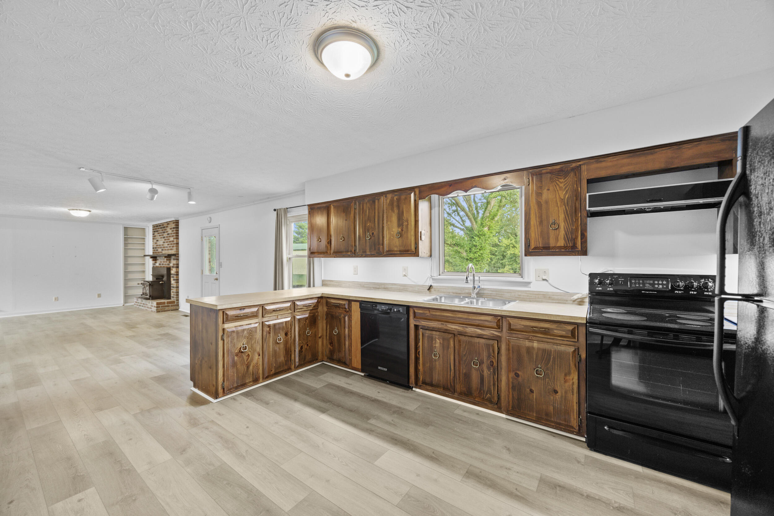 392 Dove Creek Road Property Photo 21
